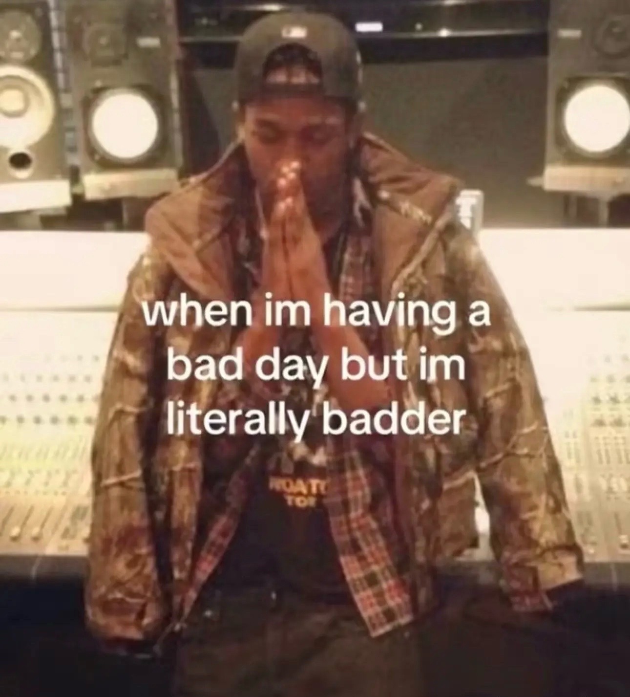 @nini