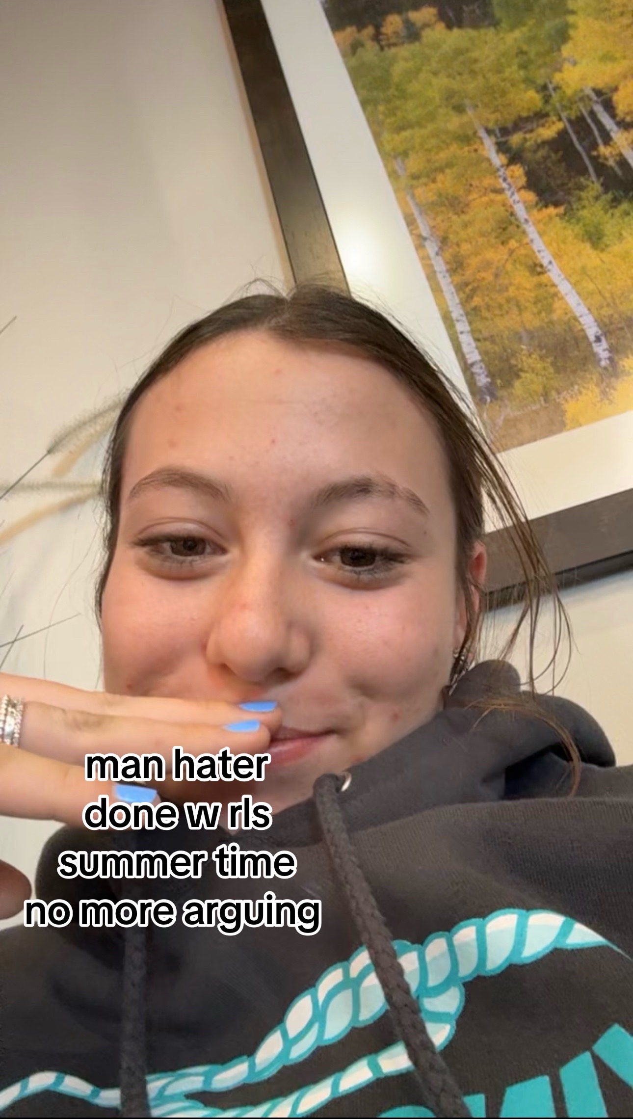 @daniela r
