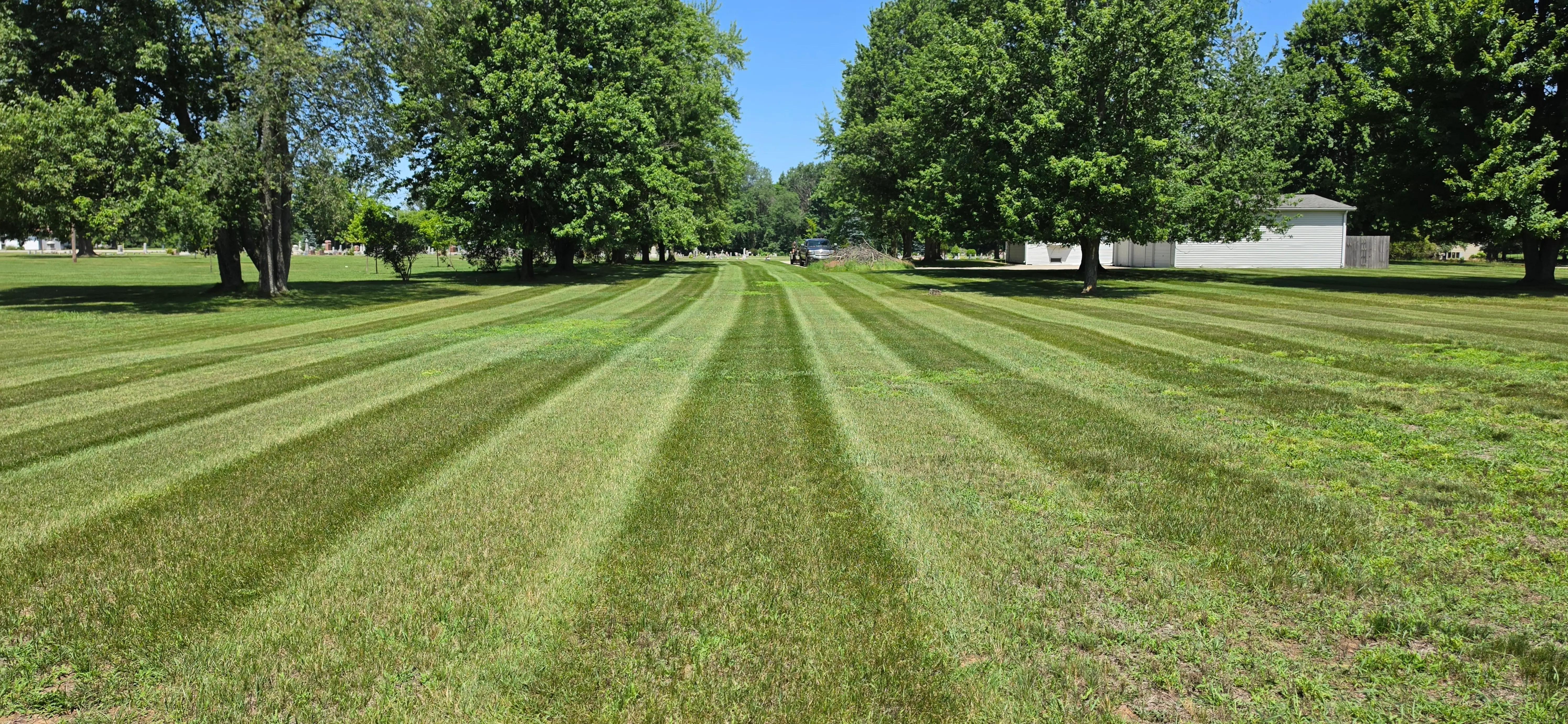 @JR'S Lawn Care LLC