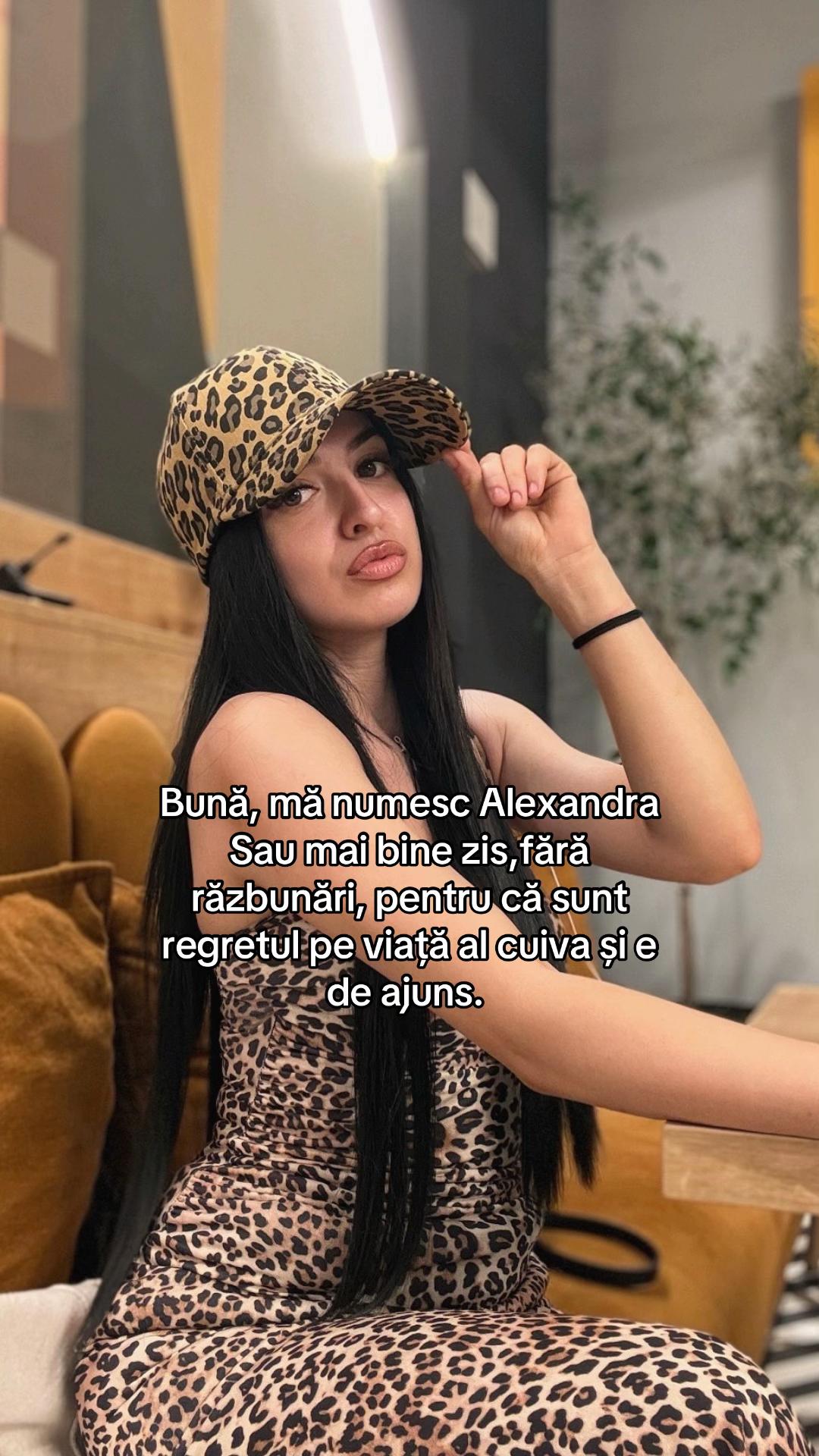 @&bull;𝐀𝐋𝐄𝐗𝐀𝐍𝐃𝐑𝐀 𝐕&bull;