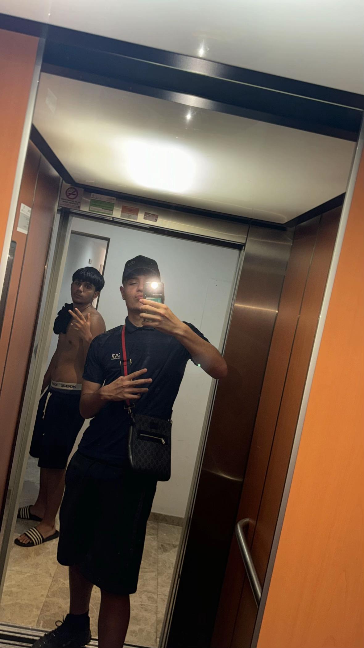 @4._daan