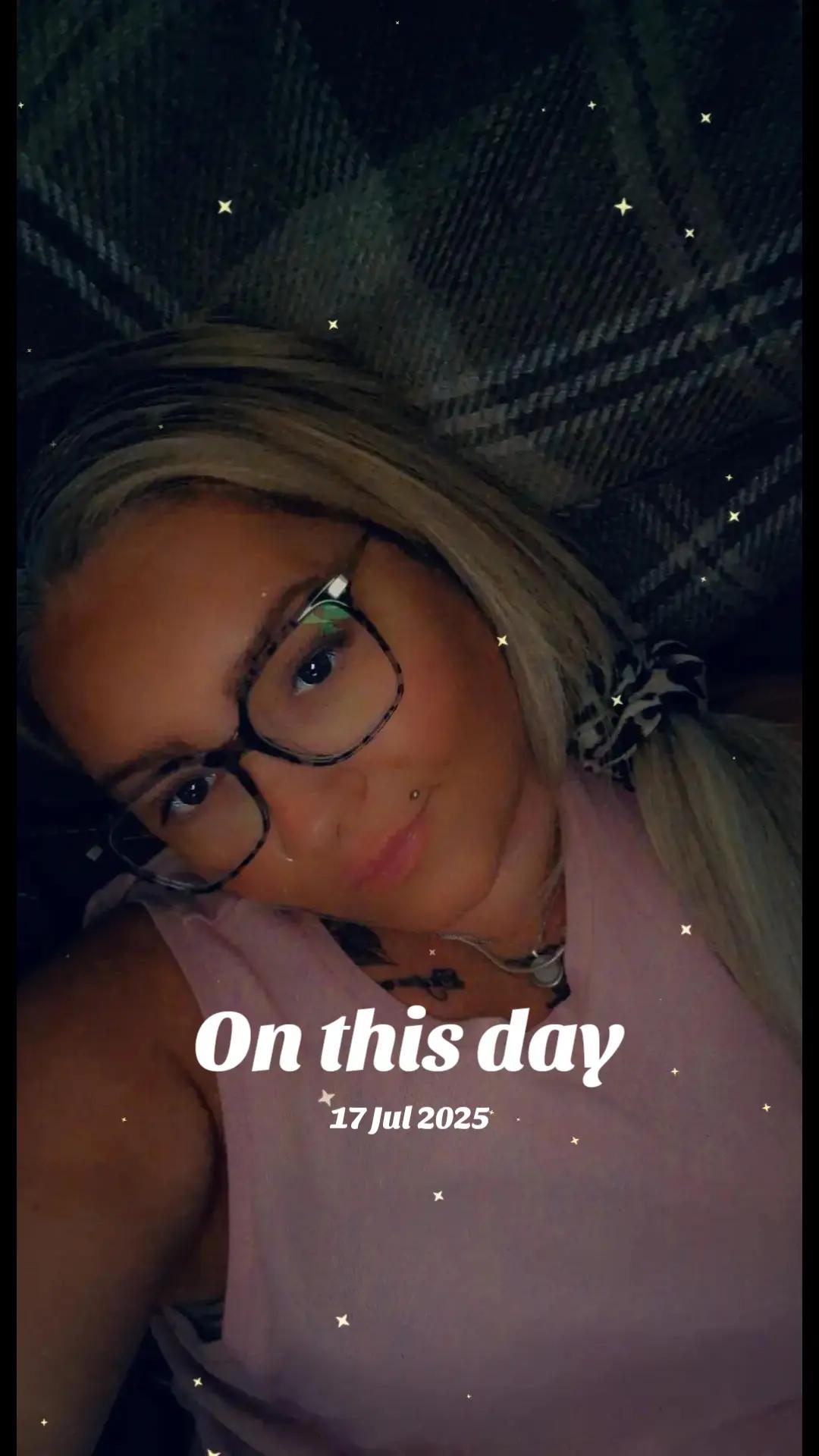 @๐Queen-Emz87๐