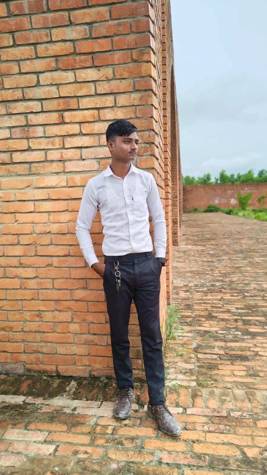 @👑👑👑dipai Maurya 👑👑👑👑
