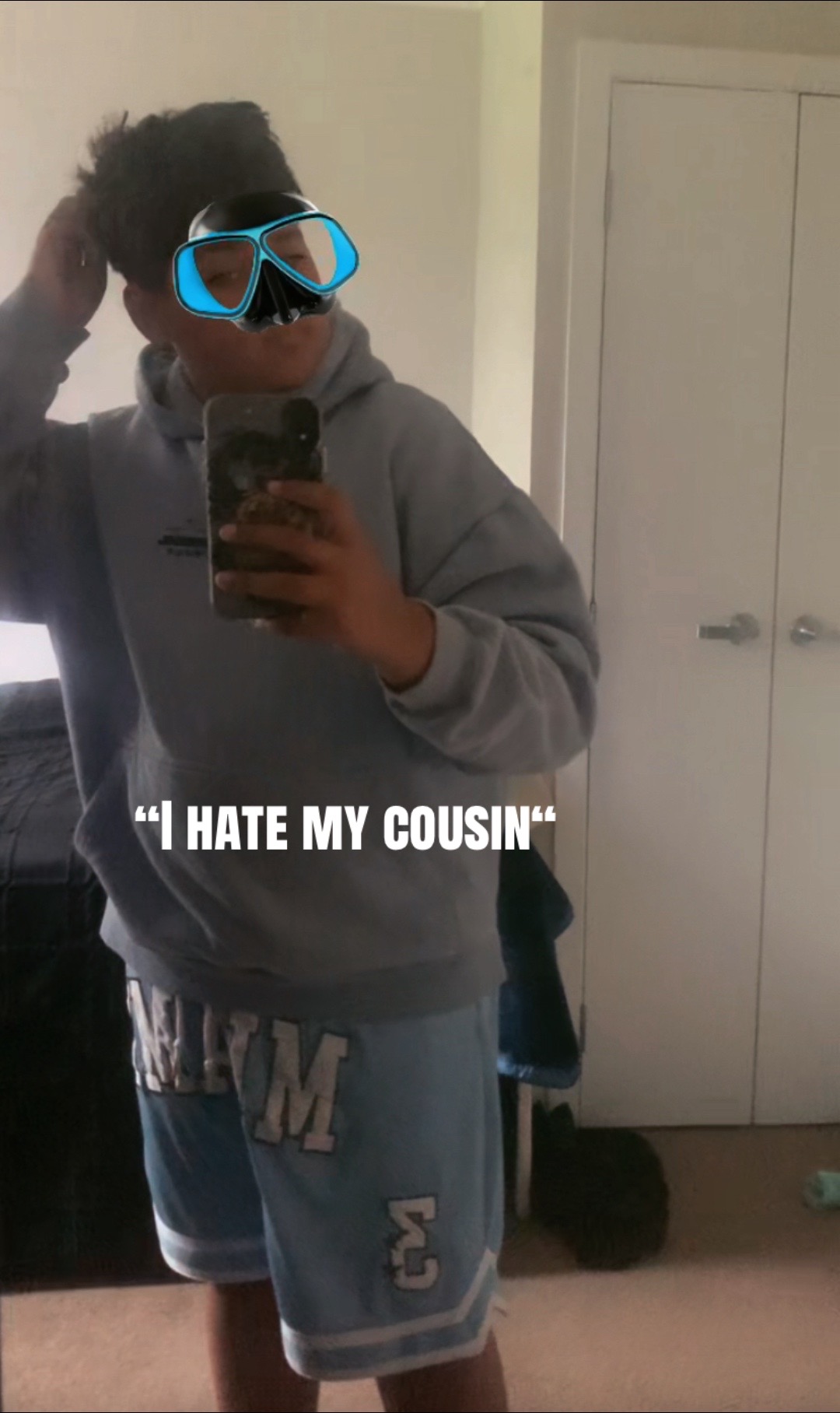 @シ