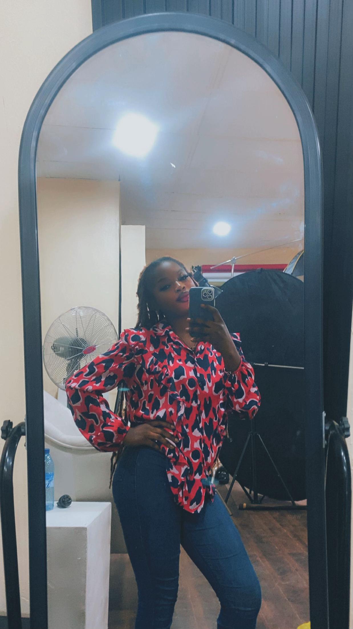 @Nafisat ✨💫
