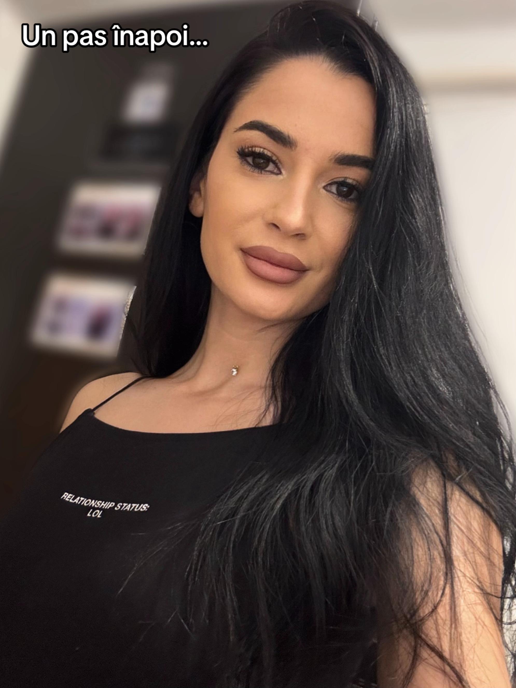 @𝓒𝓻𝓲𝓼𝓽𝓲𝓷𝓪 𝓟𝓸𝓹𝓮𝓼𝓬u