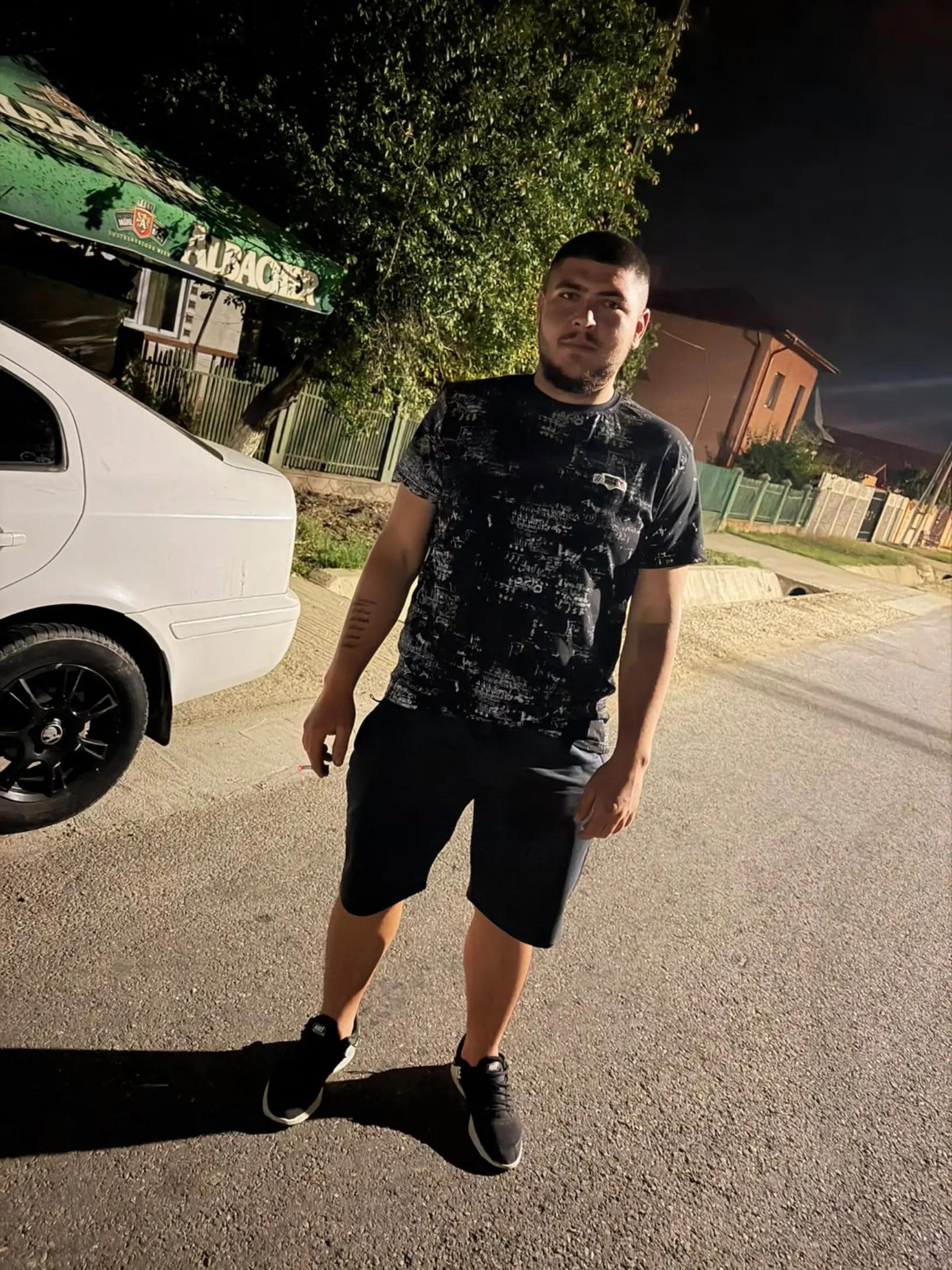 @Ștefăniță Oprea