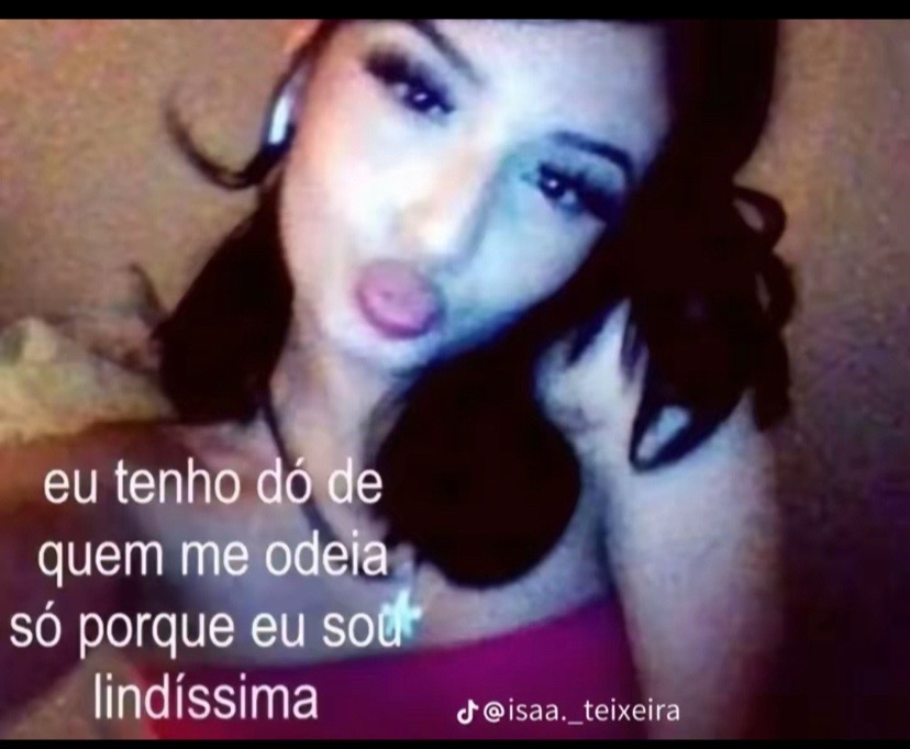 @Vict&oacute;ria Soares