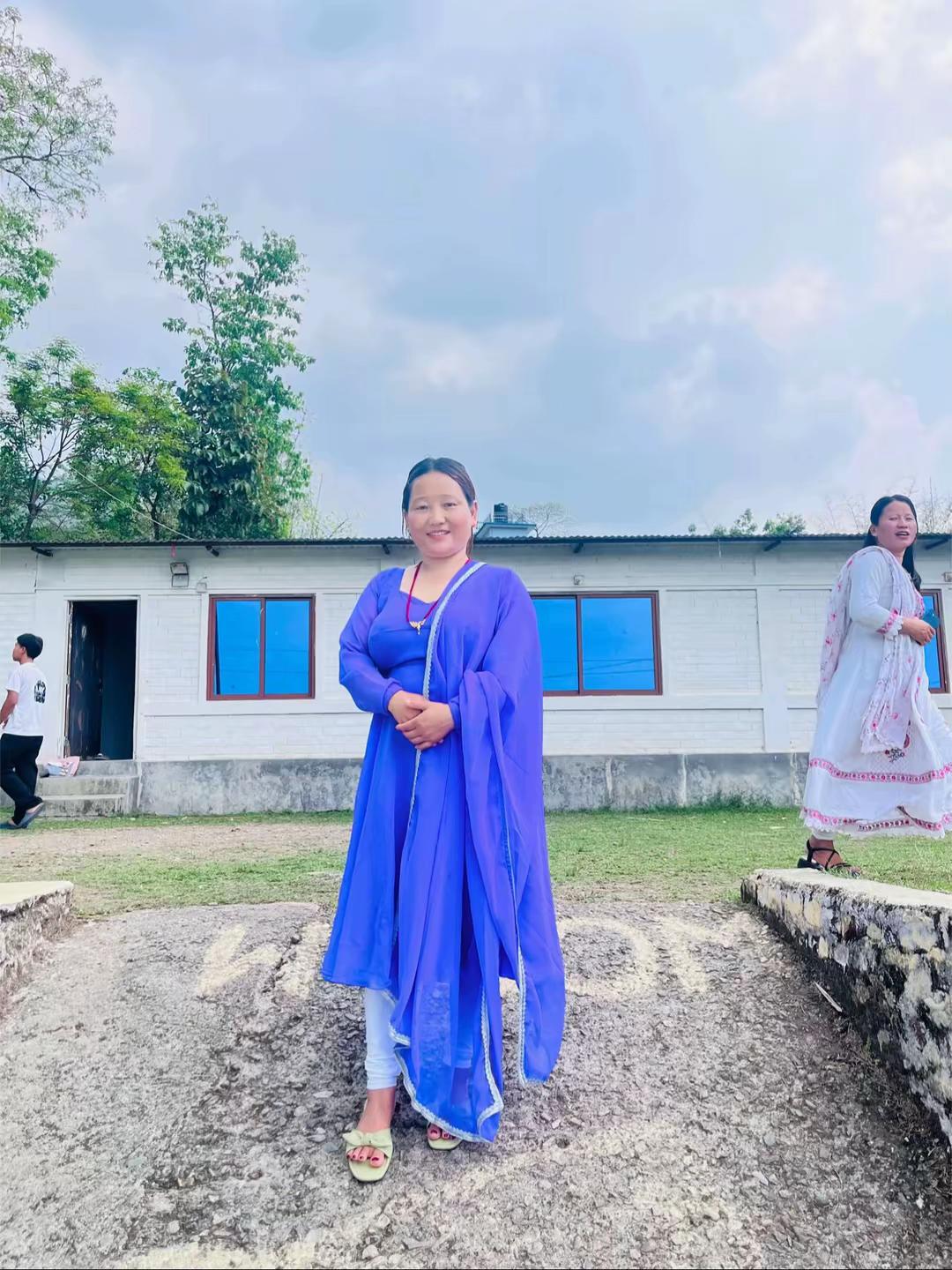 @mira pradhan🌼