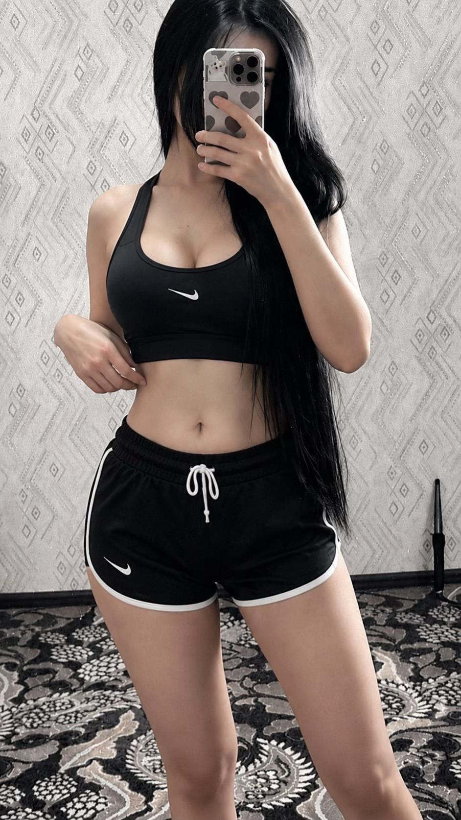 @𝑴𝒊𝒌𝒐𝒔𝒉𝒂🌹
