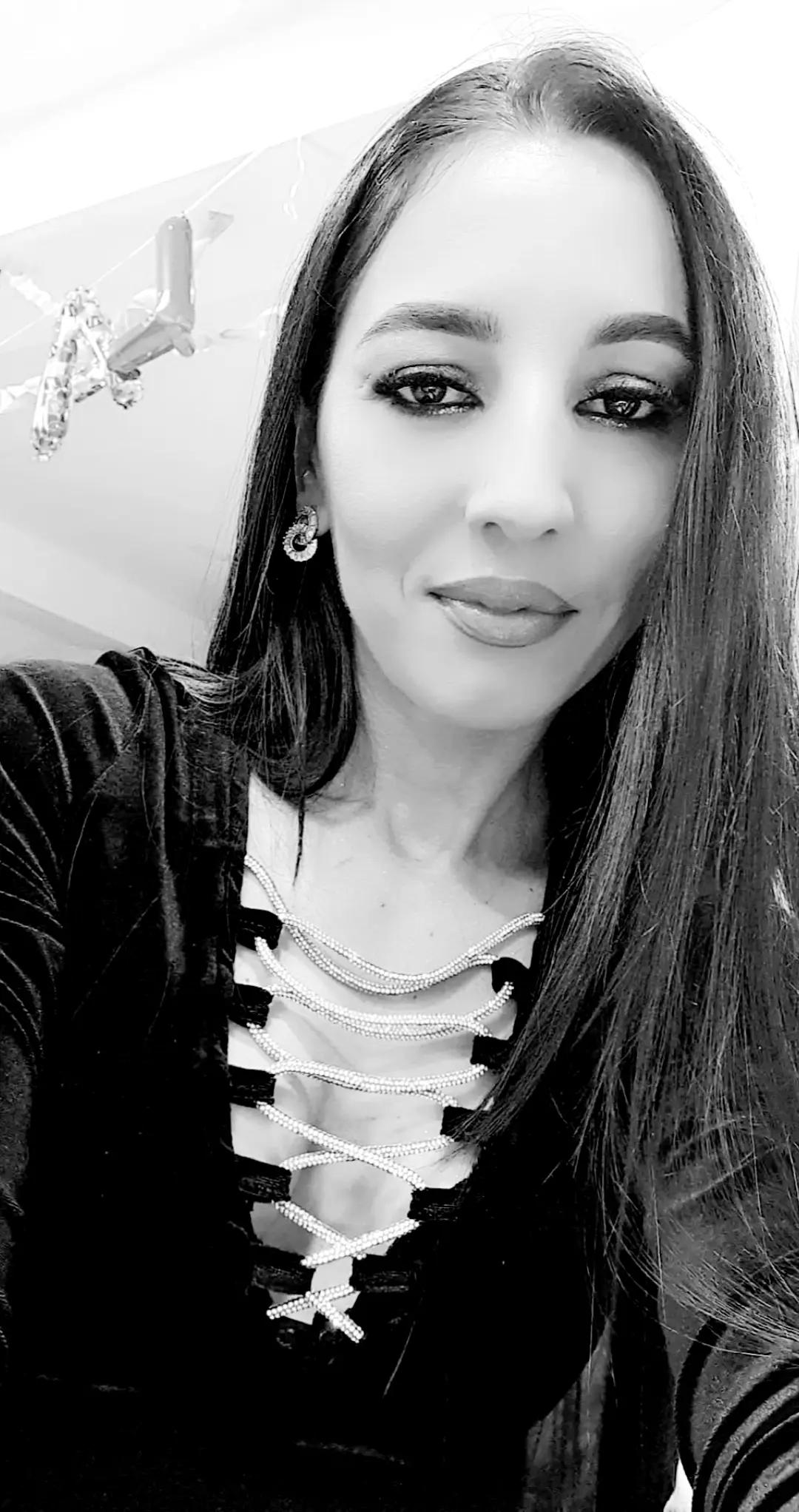 @🖤Florentina Ely🤍