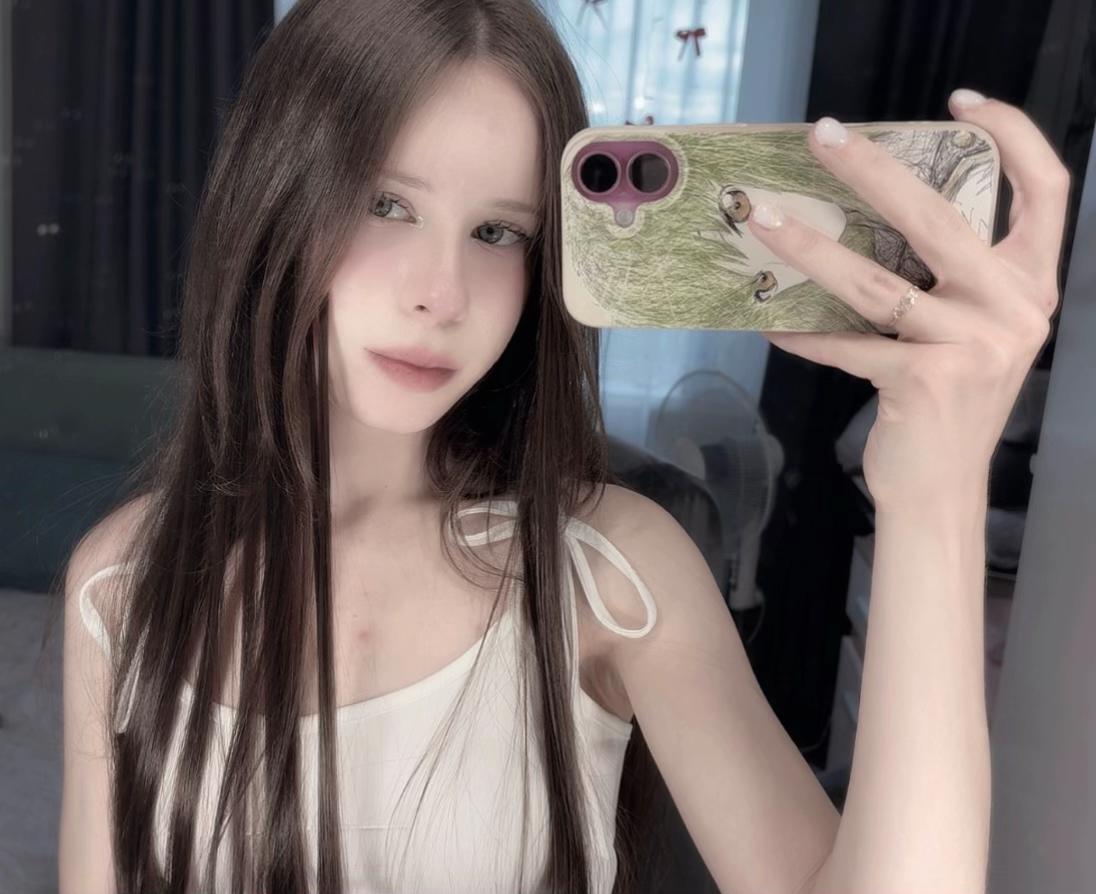 @mewexuu