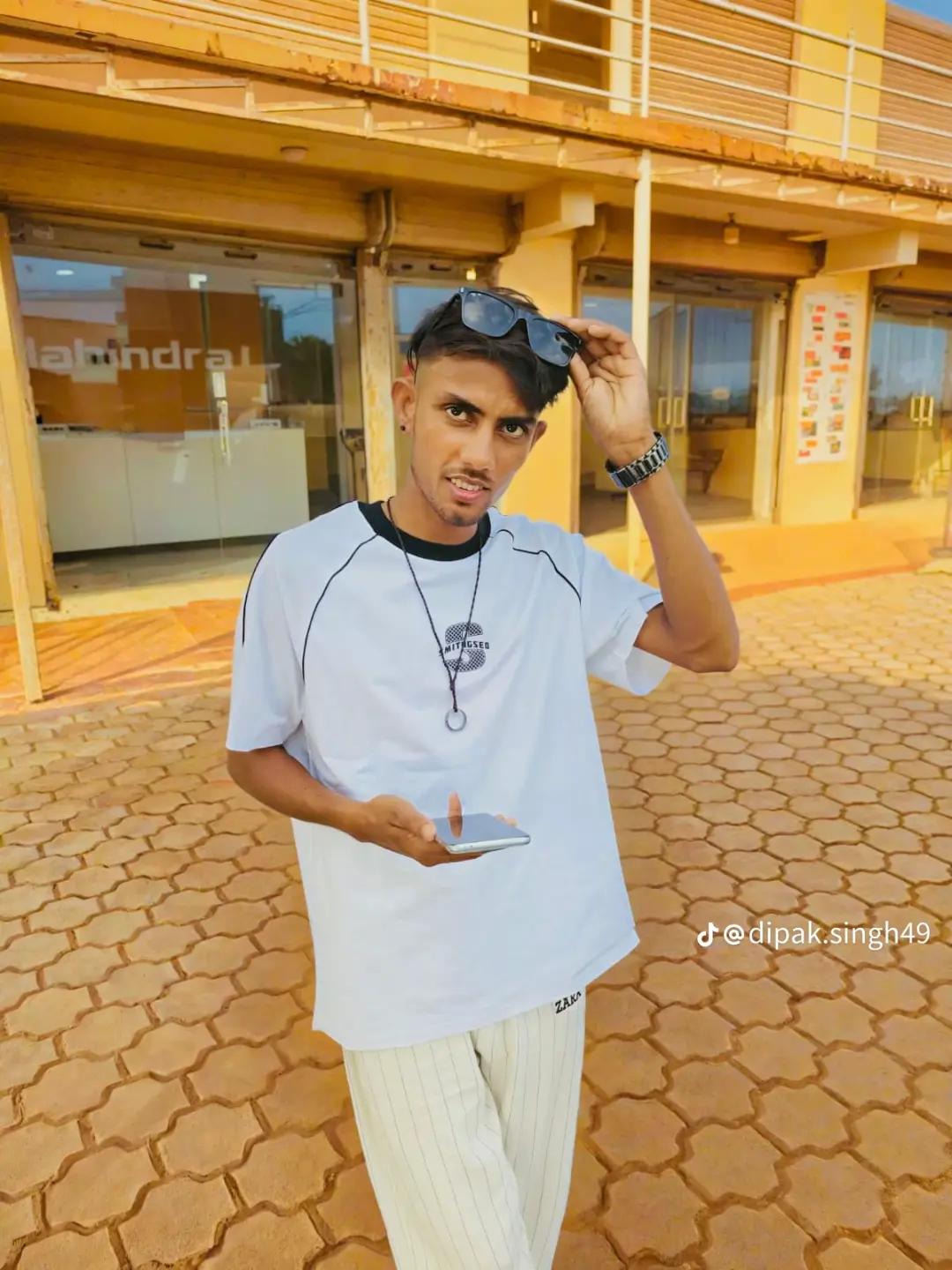 @Misstic'ingh