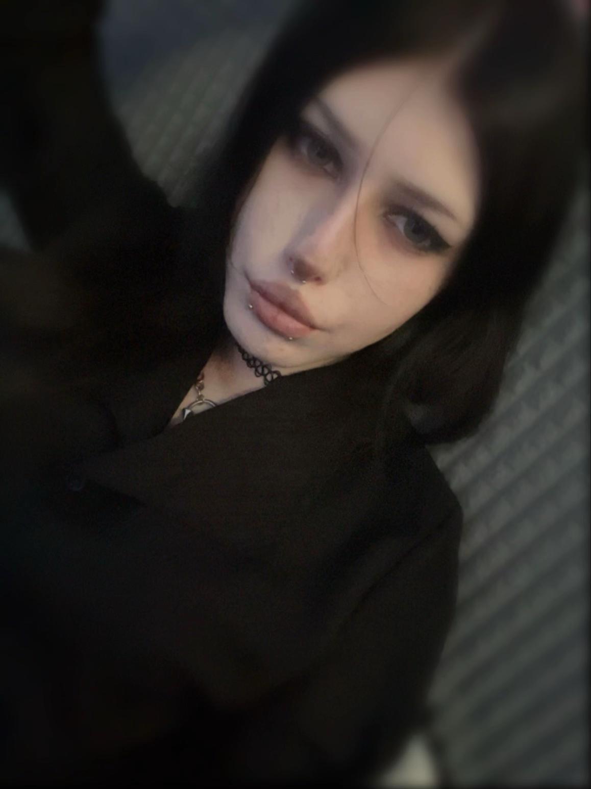 @эльза бедолага