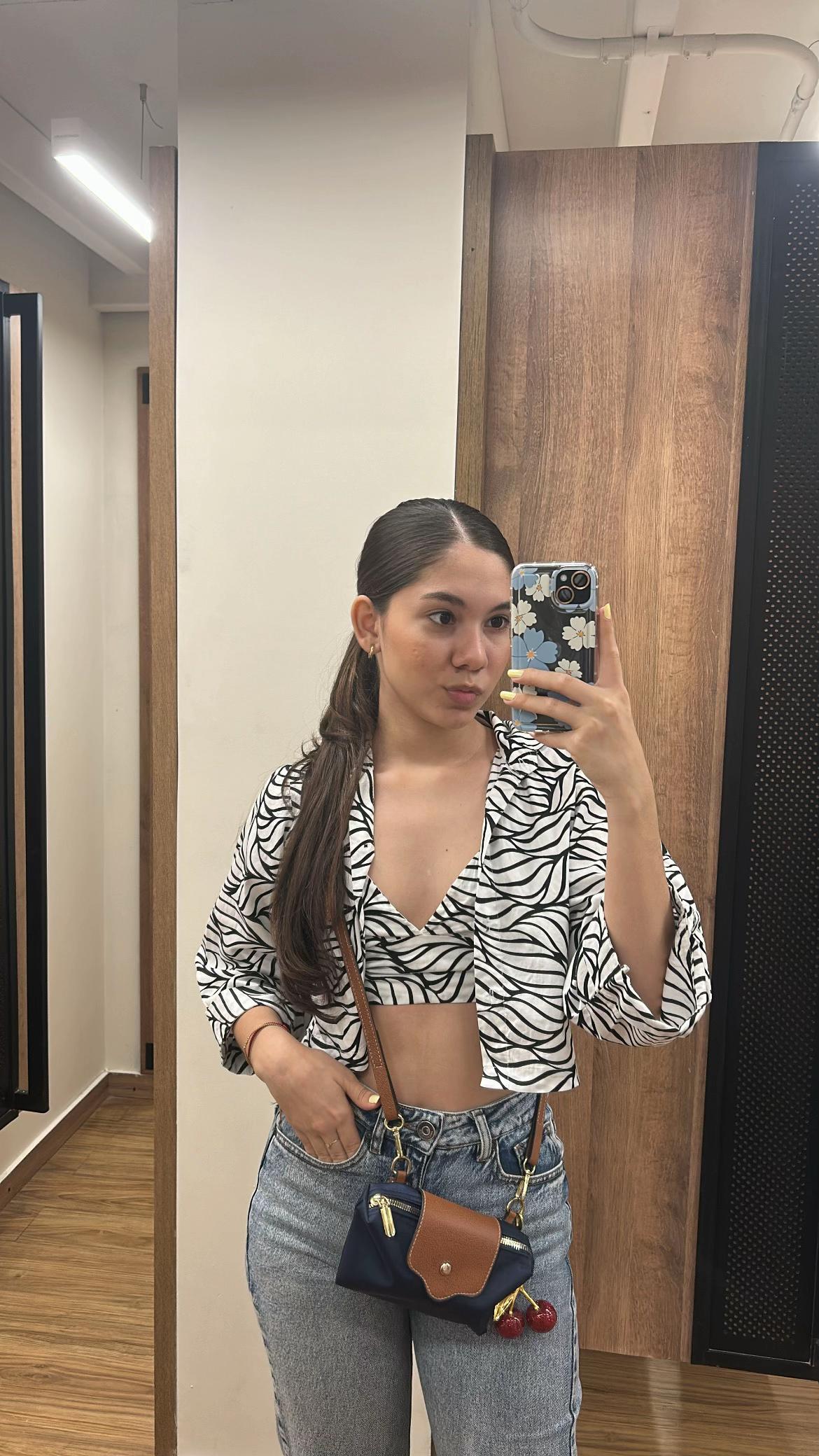 @Alejandra