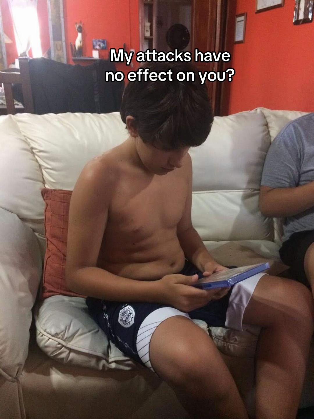 @bauchava