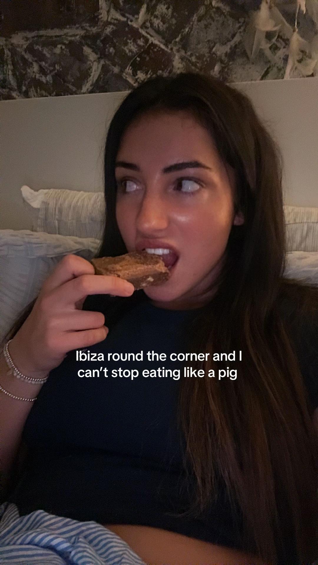 @Em<3