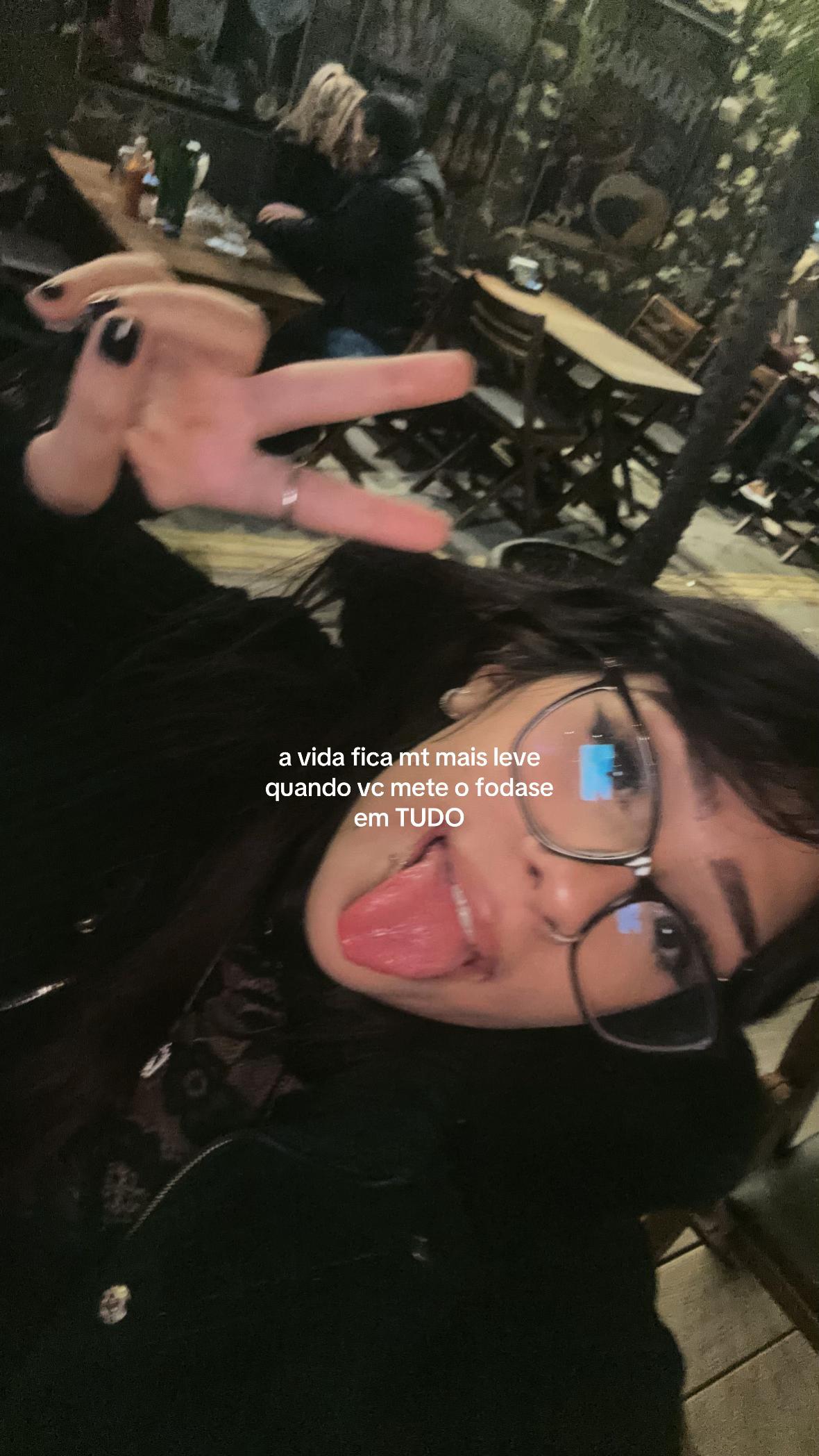 @𝑳ꨄ