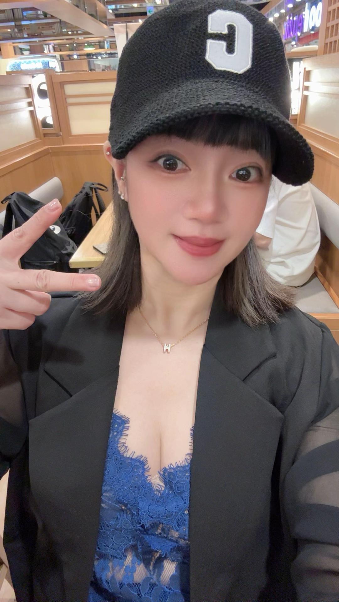 @我是凱莉兒👻Kelly是我