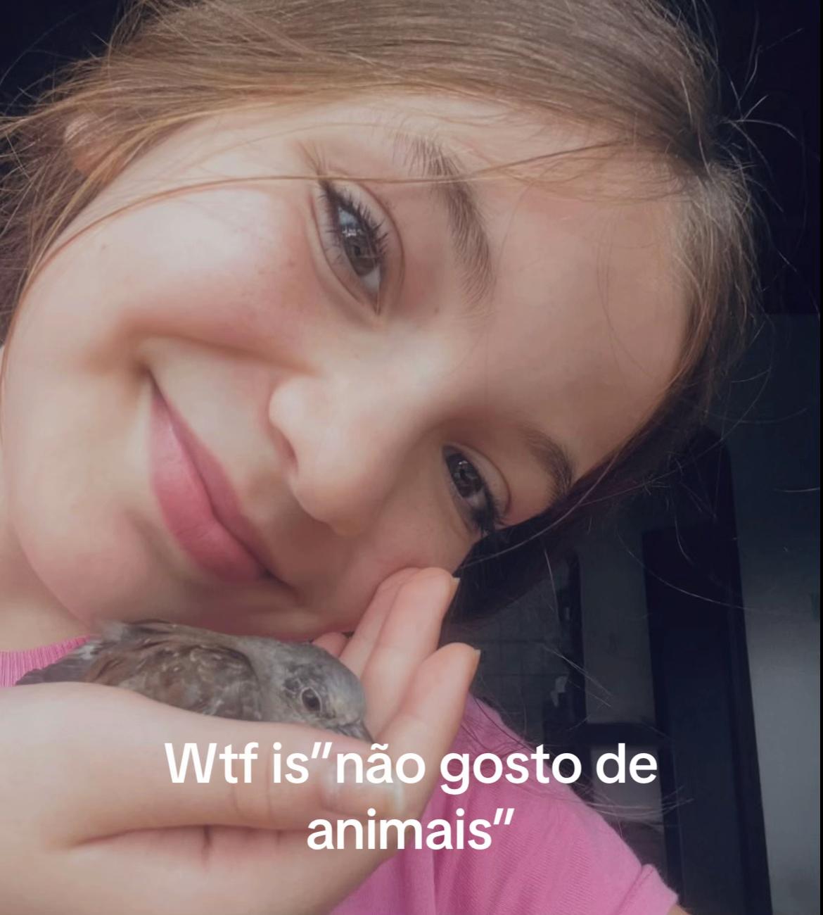 @Alaninha🌑🧛🏻&zwj;♀️🌟