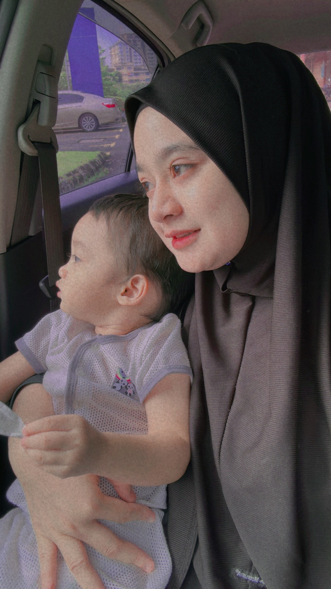 @Ibuuuhaziq