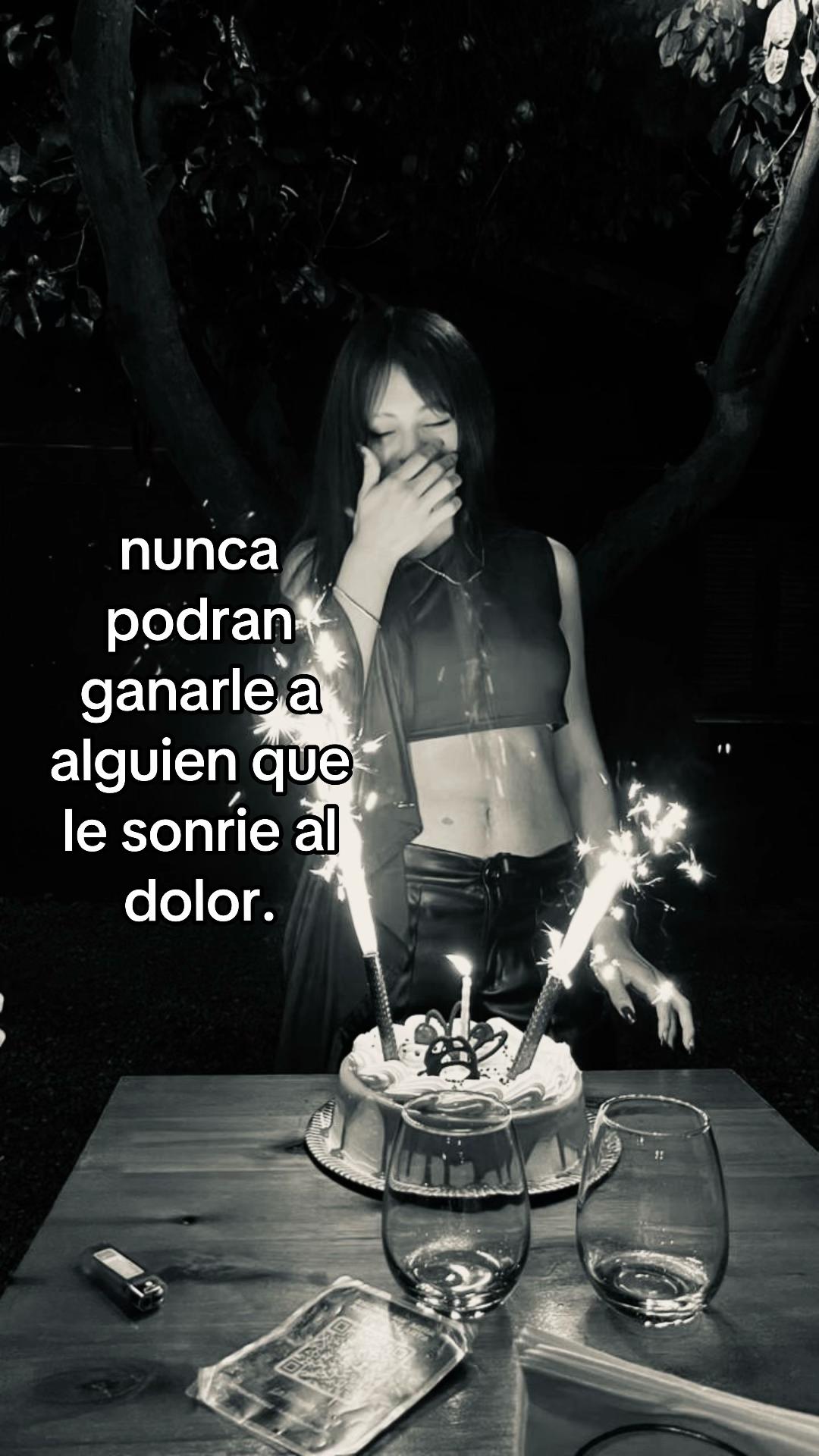 @zahiraocaranza._