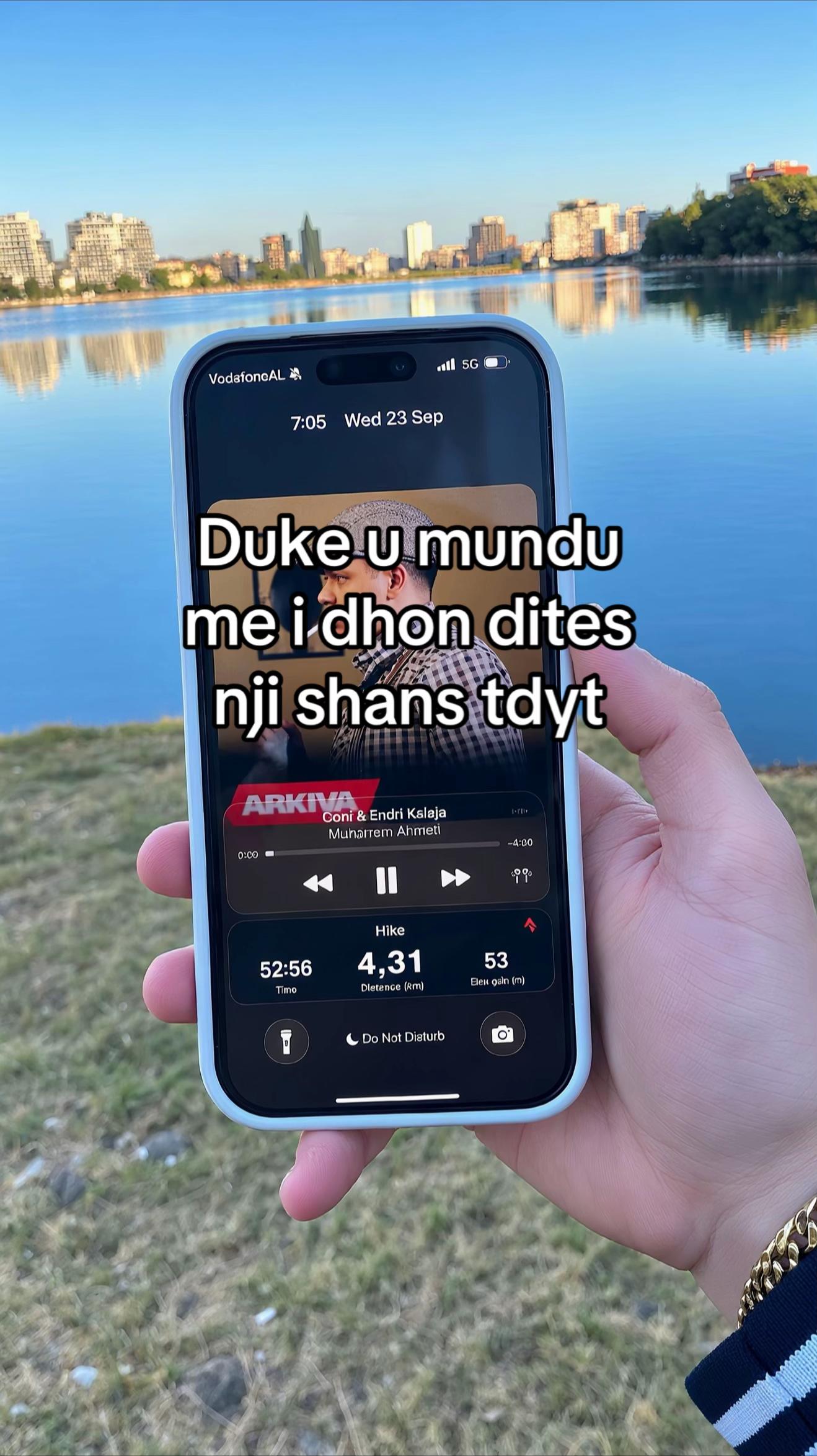 @️