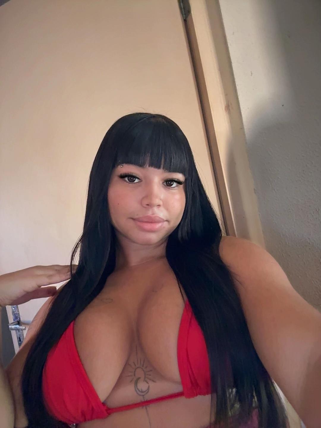 @Maylly