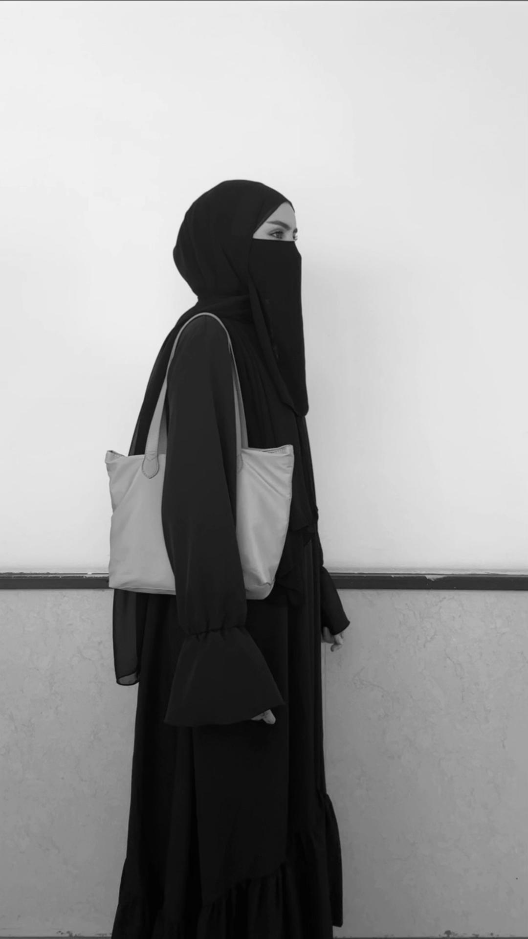 @رؤىٓ