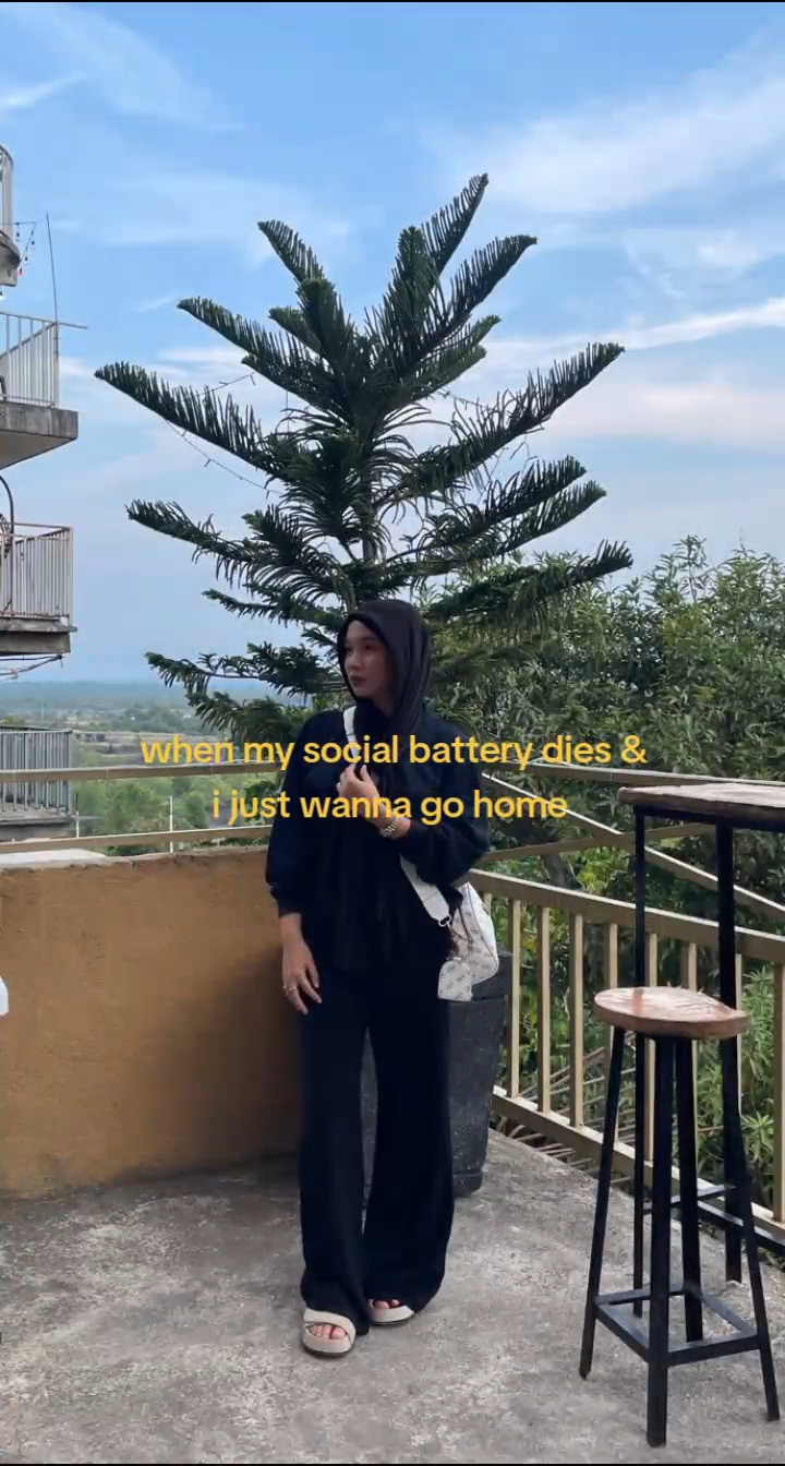 @𝗠𝗜𝗡𝗔05_𝗝𝗗👩🏫
