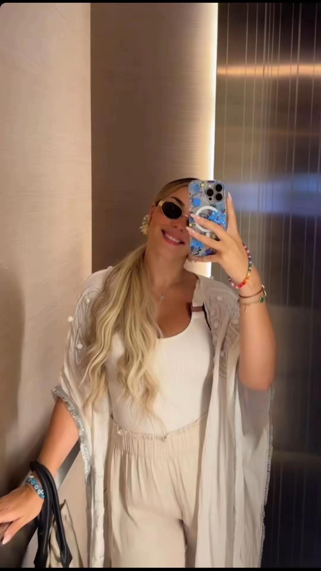 @mounia_benfeghoul0