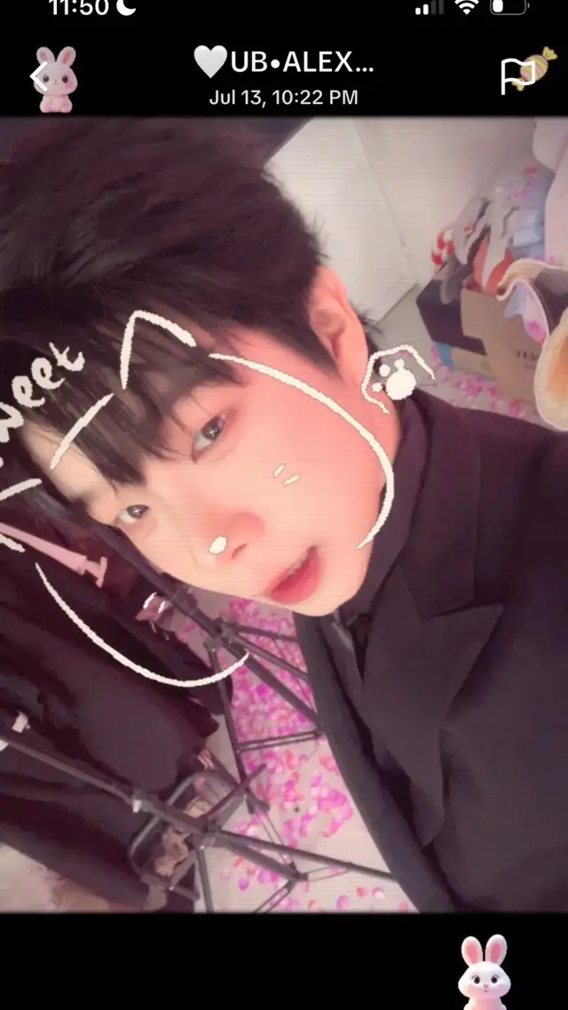 @๐ Hazel ๐ค๐๐ค๐๐๐๐งก๐ฉต