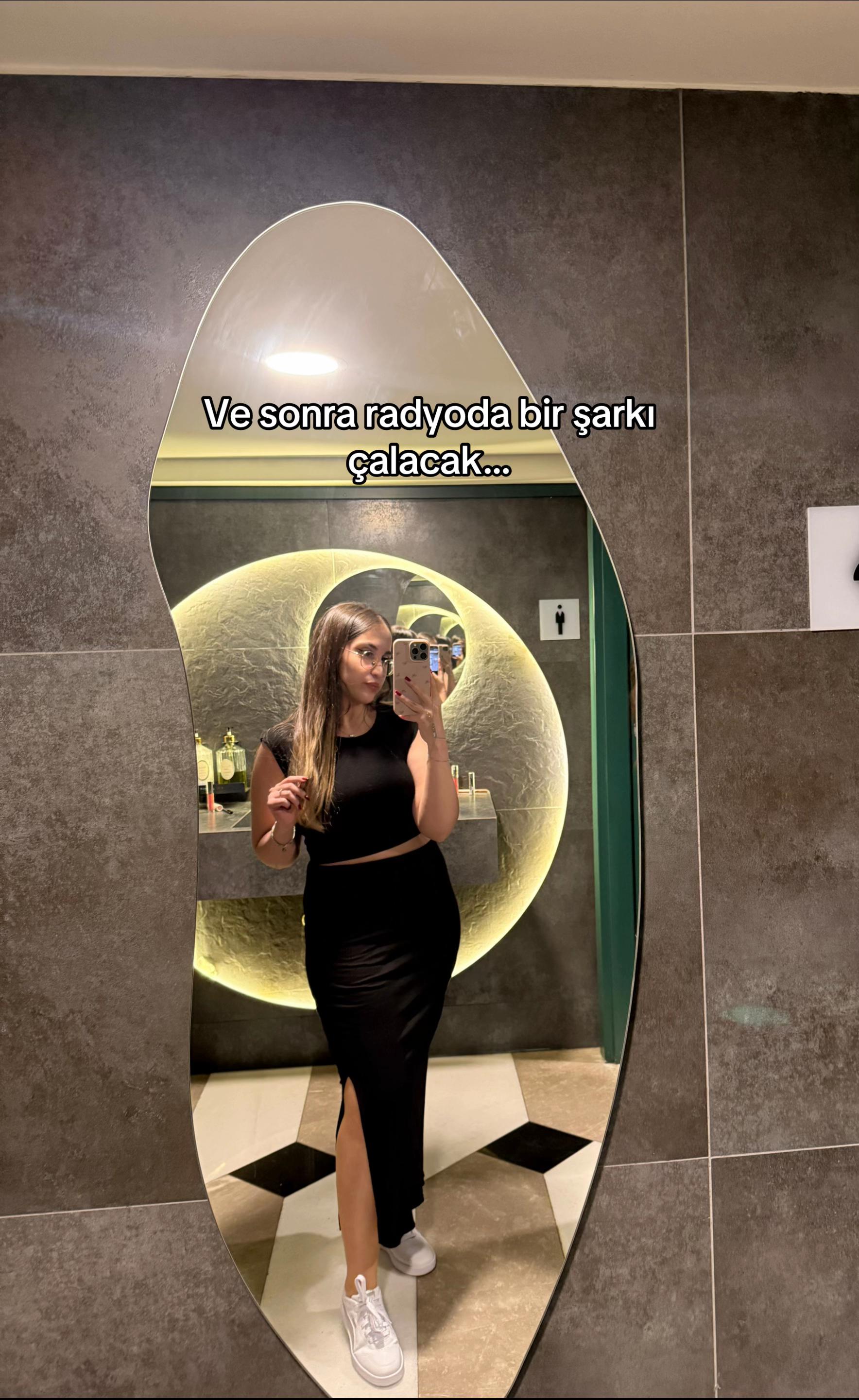 @İ𝑘𝑟𝑎