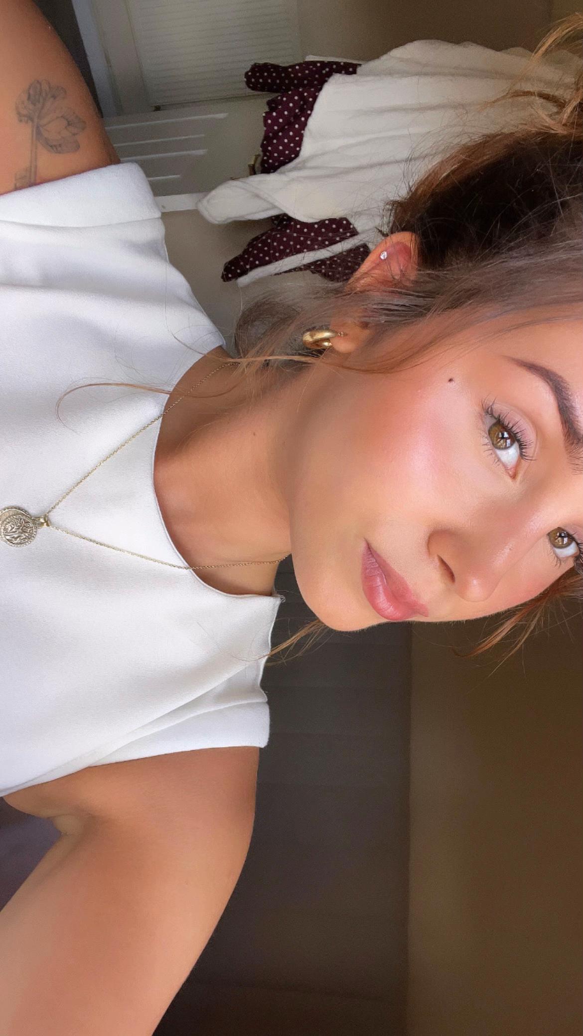 @⋆⊱༻missrose༺⊰⋆