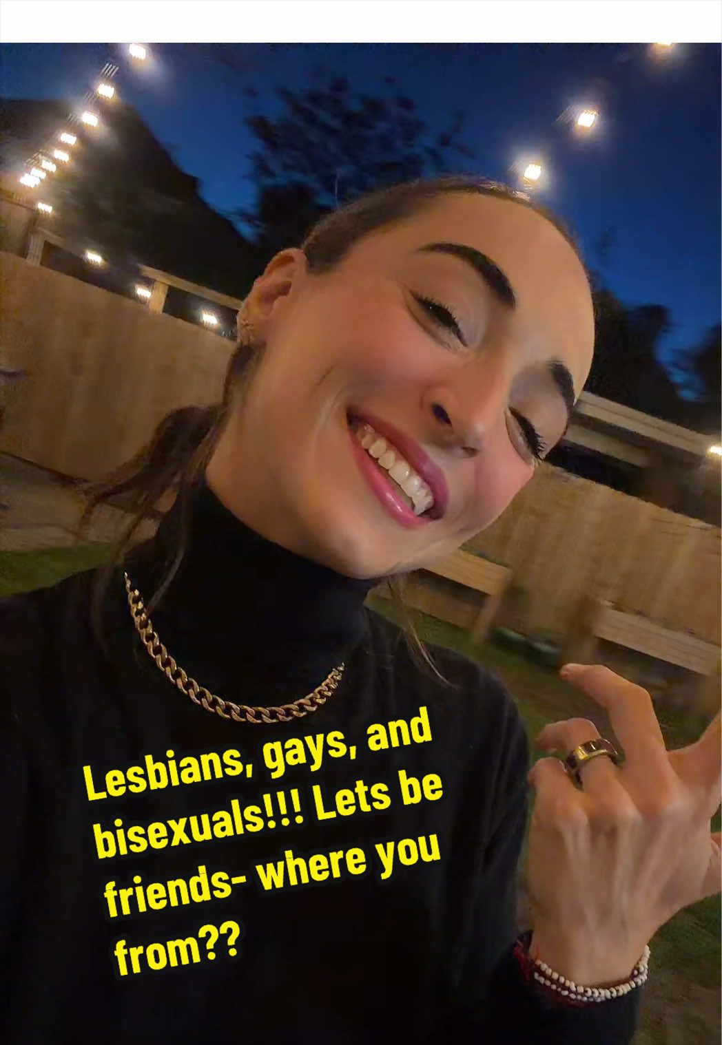 @lesbianflexx | WLW Community