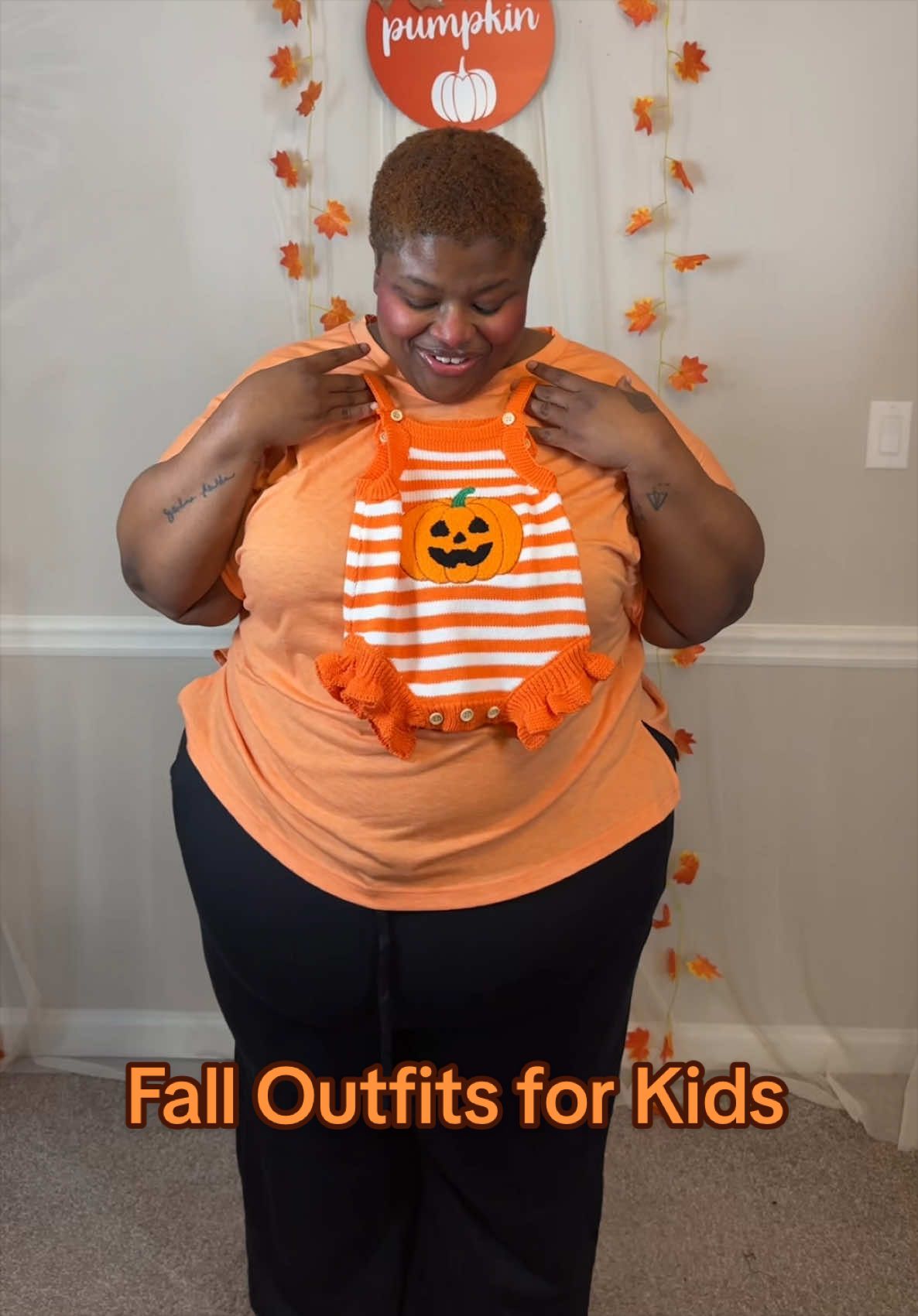 @Nikki • Plus Size Fashion