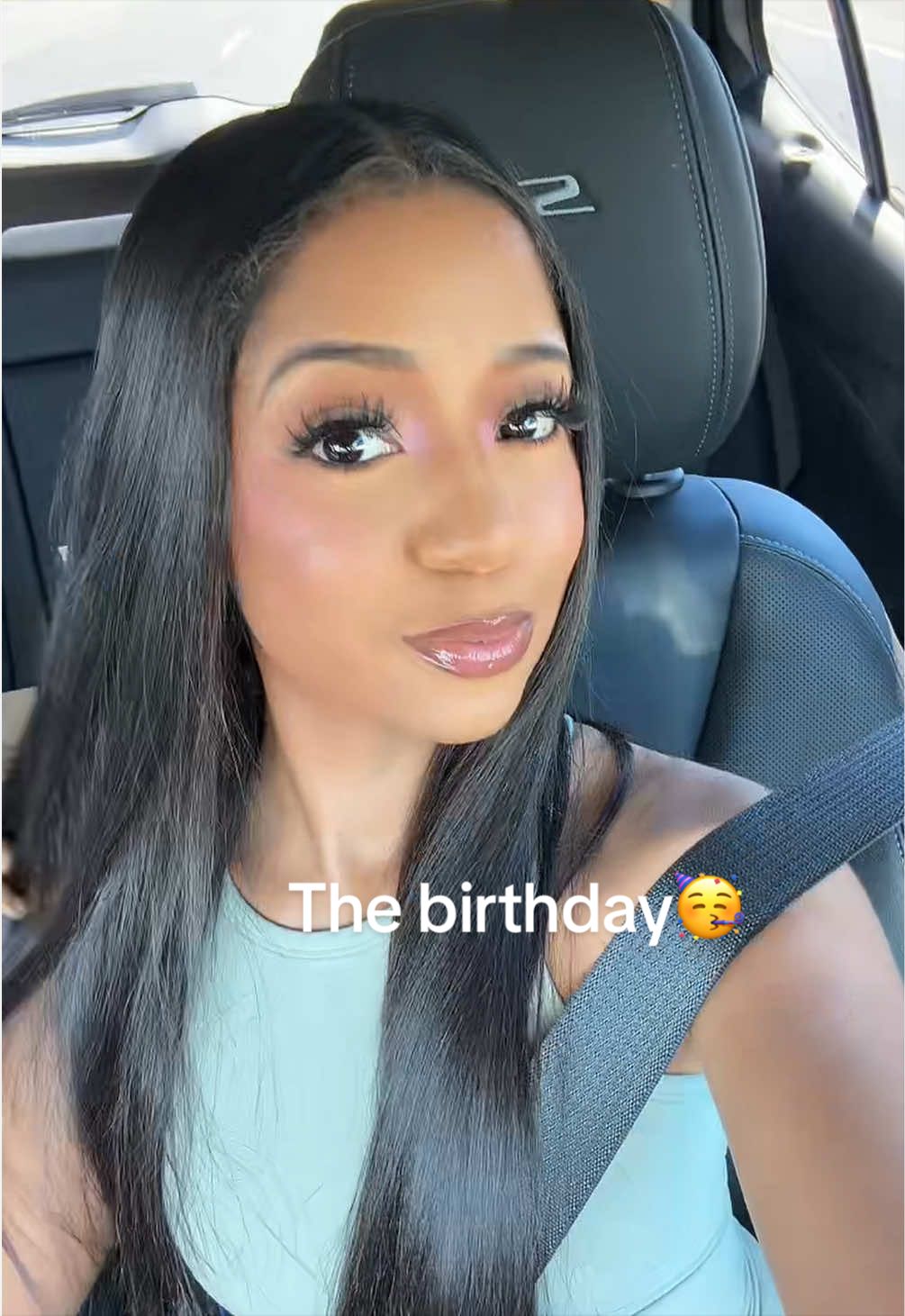 @thegiannaalexis