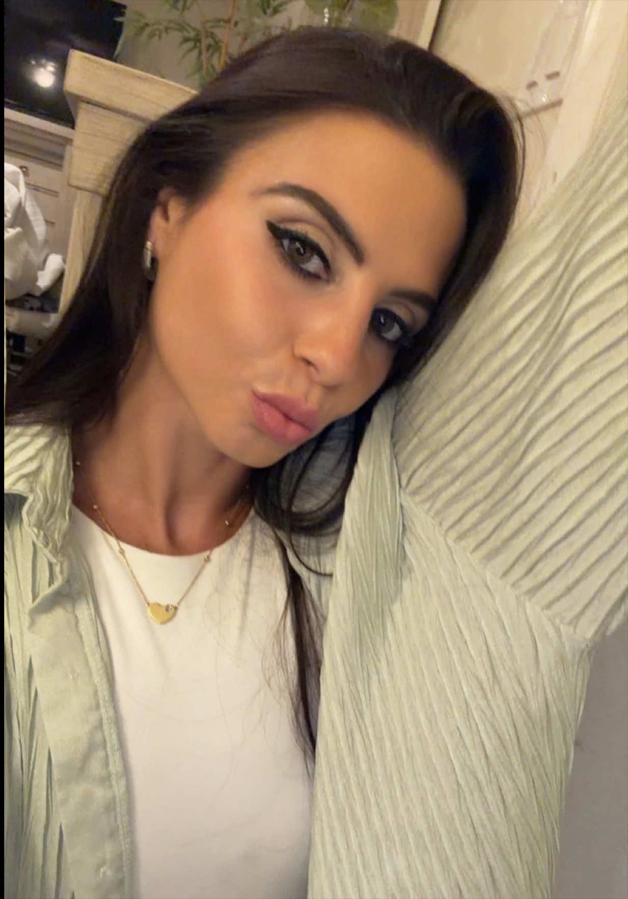 @dionnanoelle