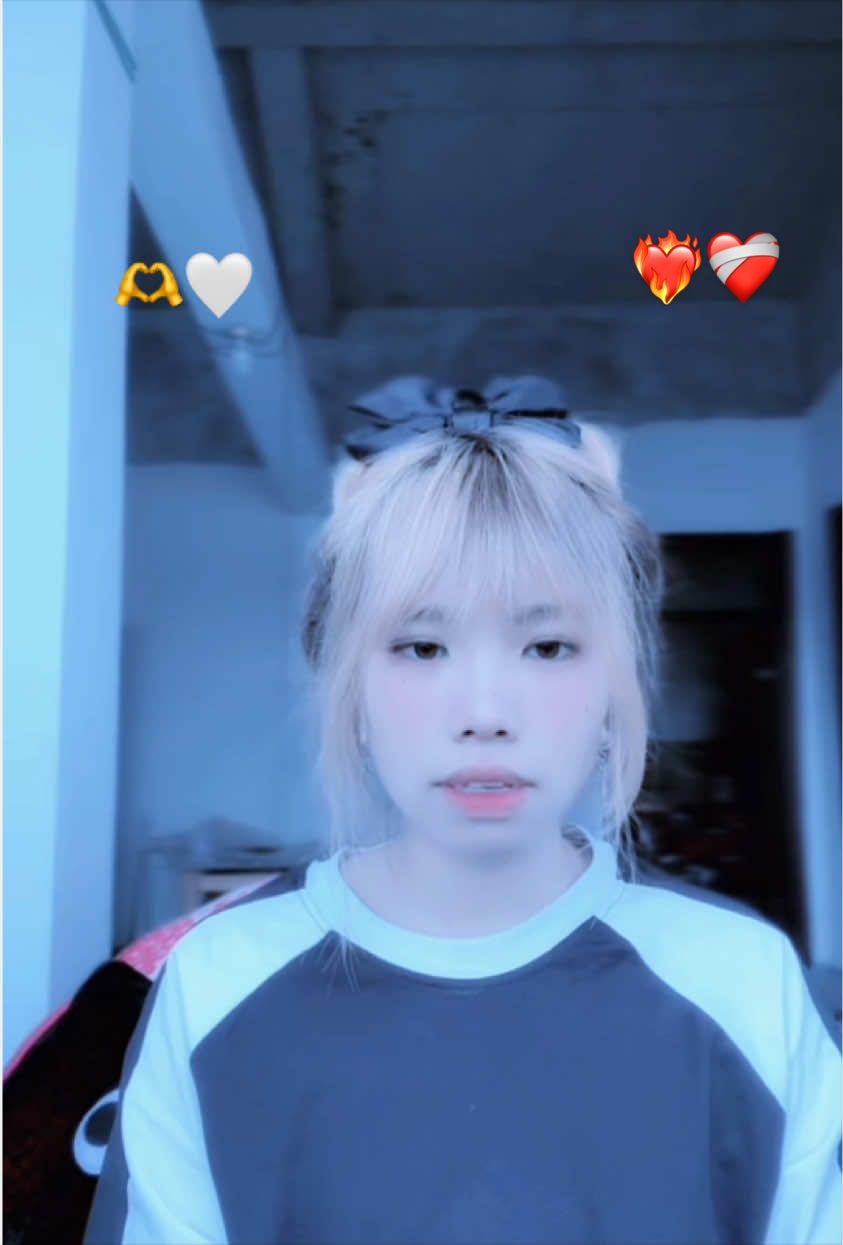 @🐝M🫀