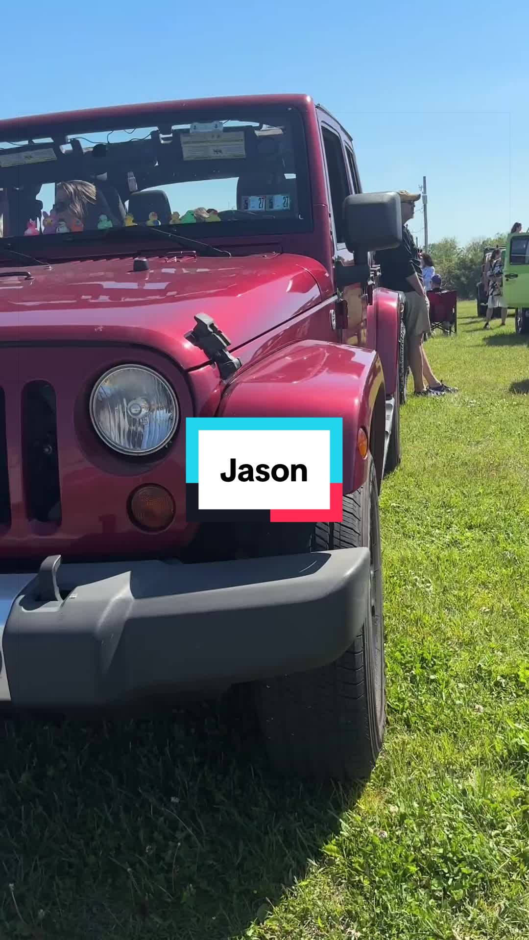 @The Jurassic World Jeep