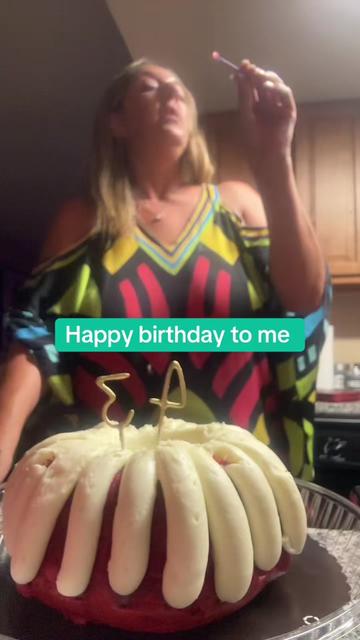 @MsKelly83