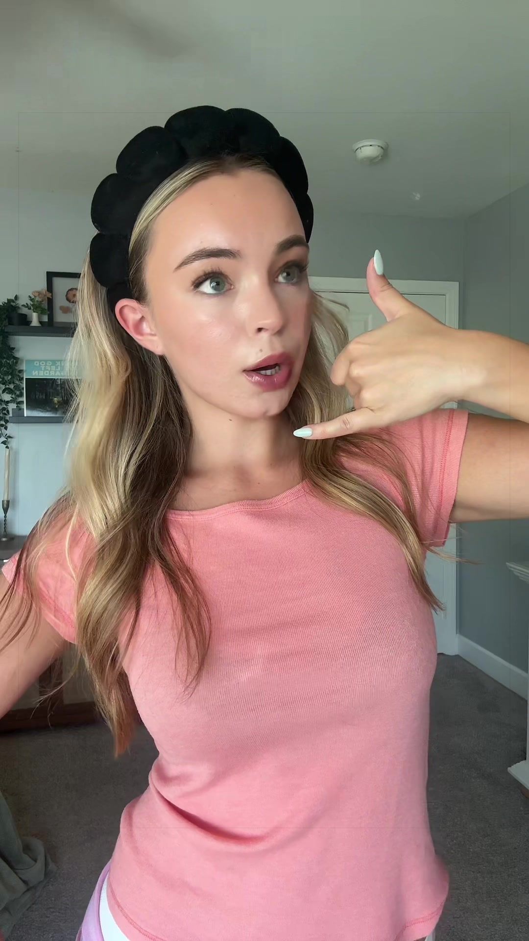 @skyeleednn