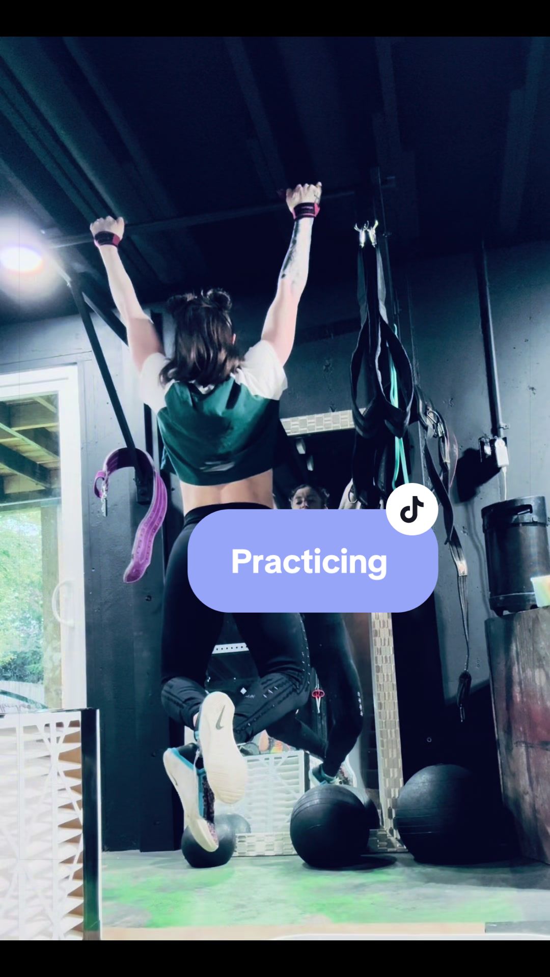 @makenzierae5