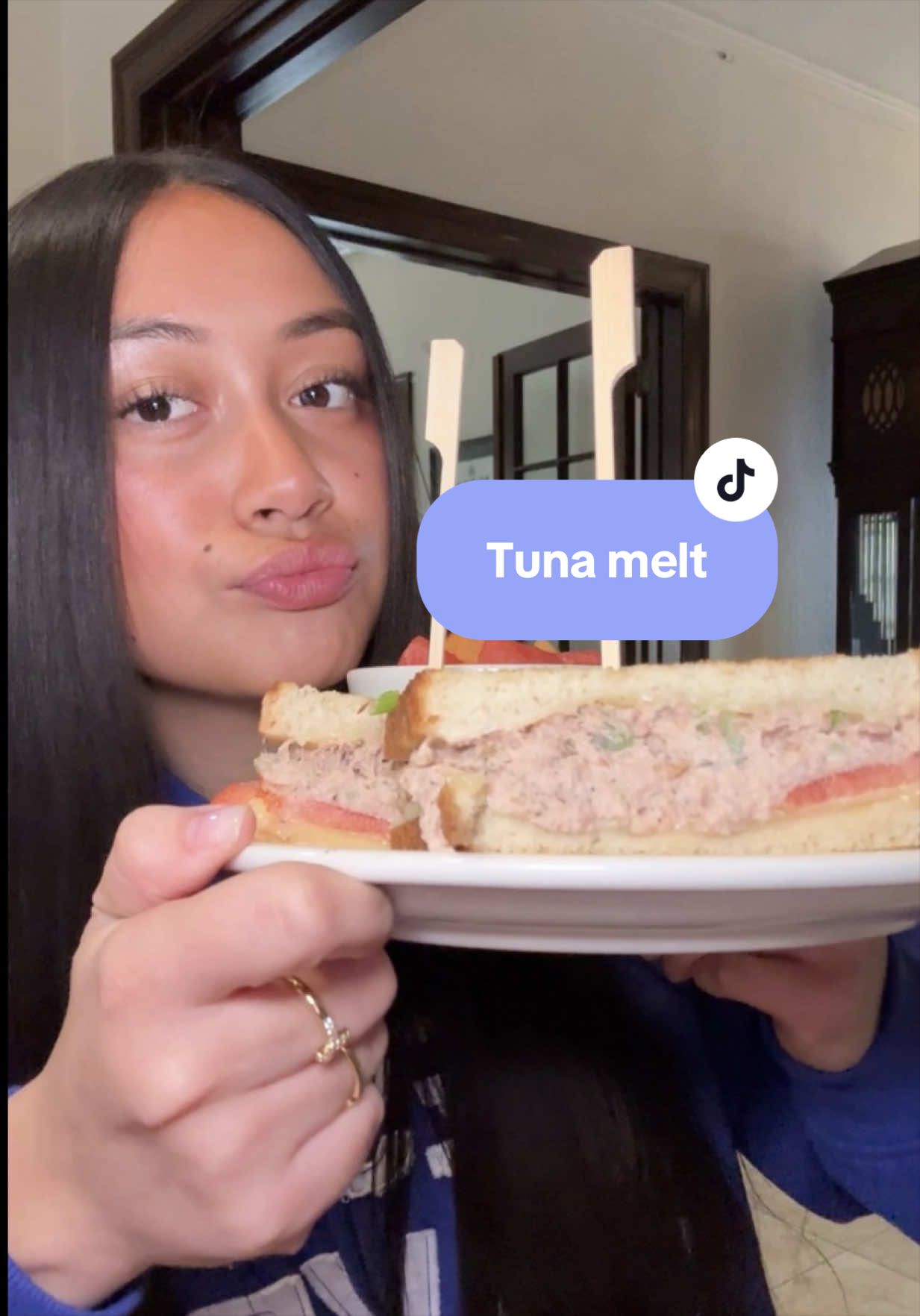 @laryssa