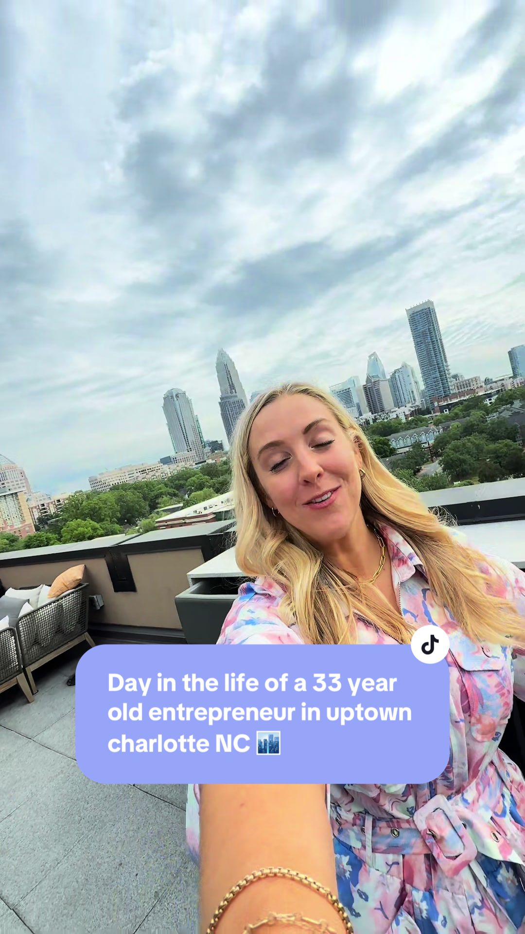 @Meredith🩵Traveling Hype Girl