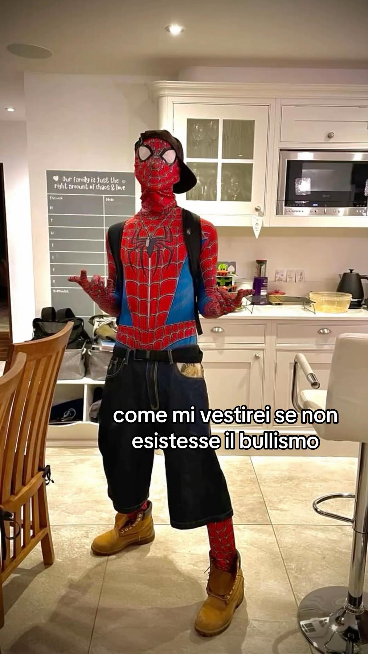 @𝓽𝓱𝓸𝓶𝓶𝔂!!