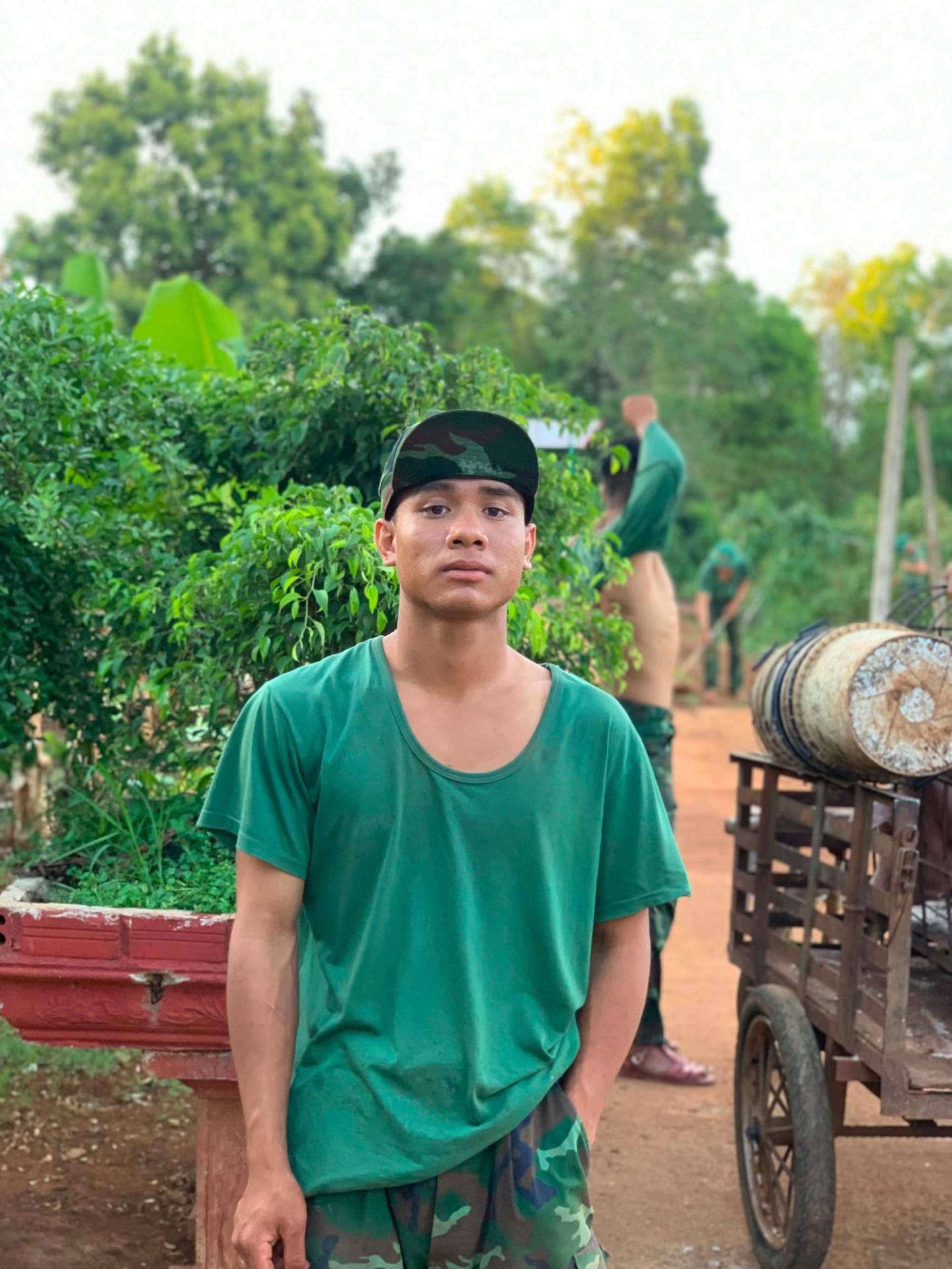 @hun_sime 👮&zwj;♂️