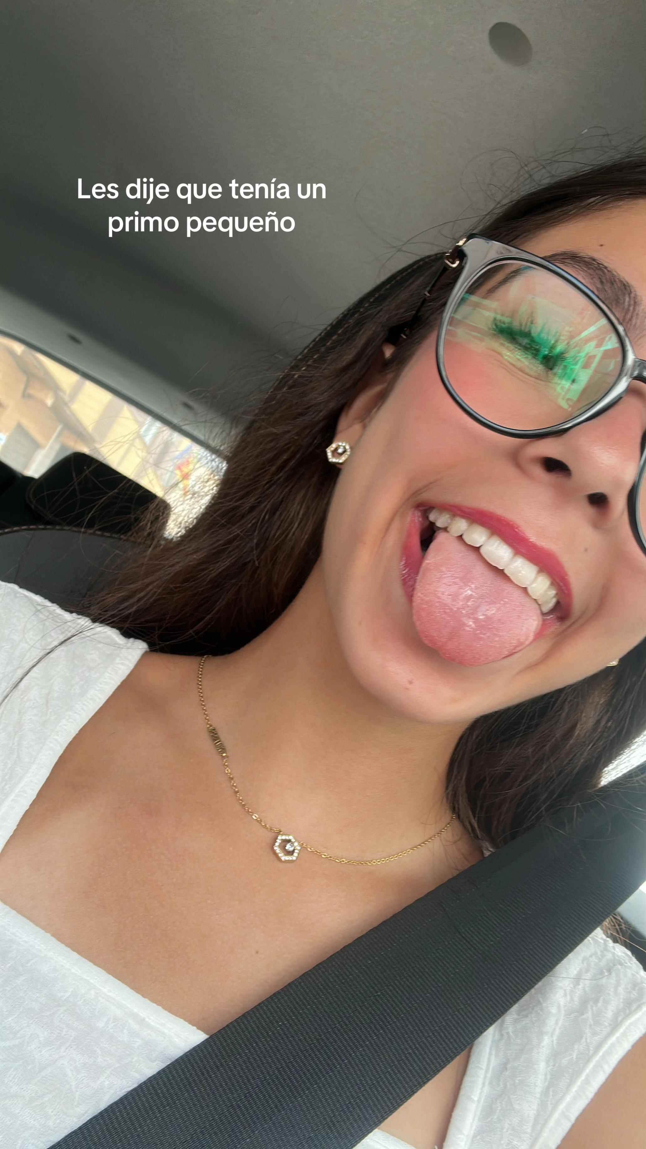 @Elenaa