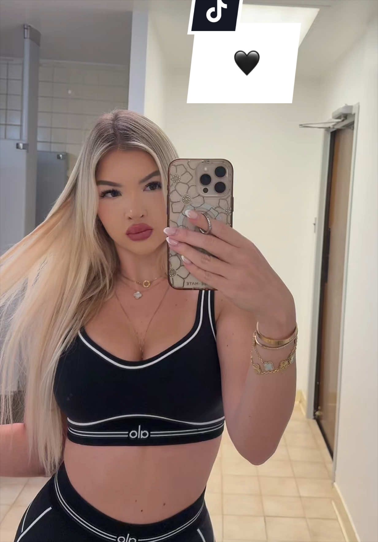@LIZA