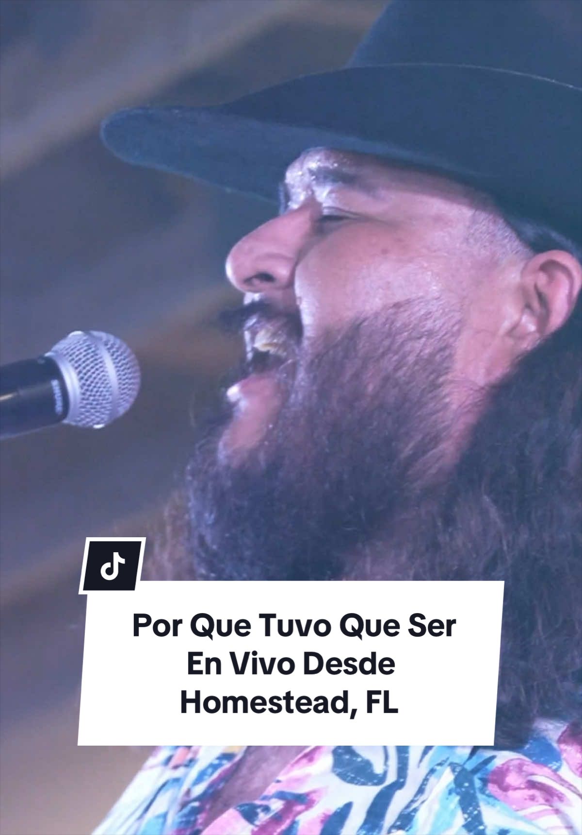@Checo Velasquez